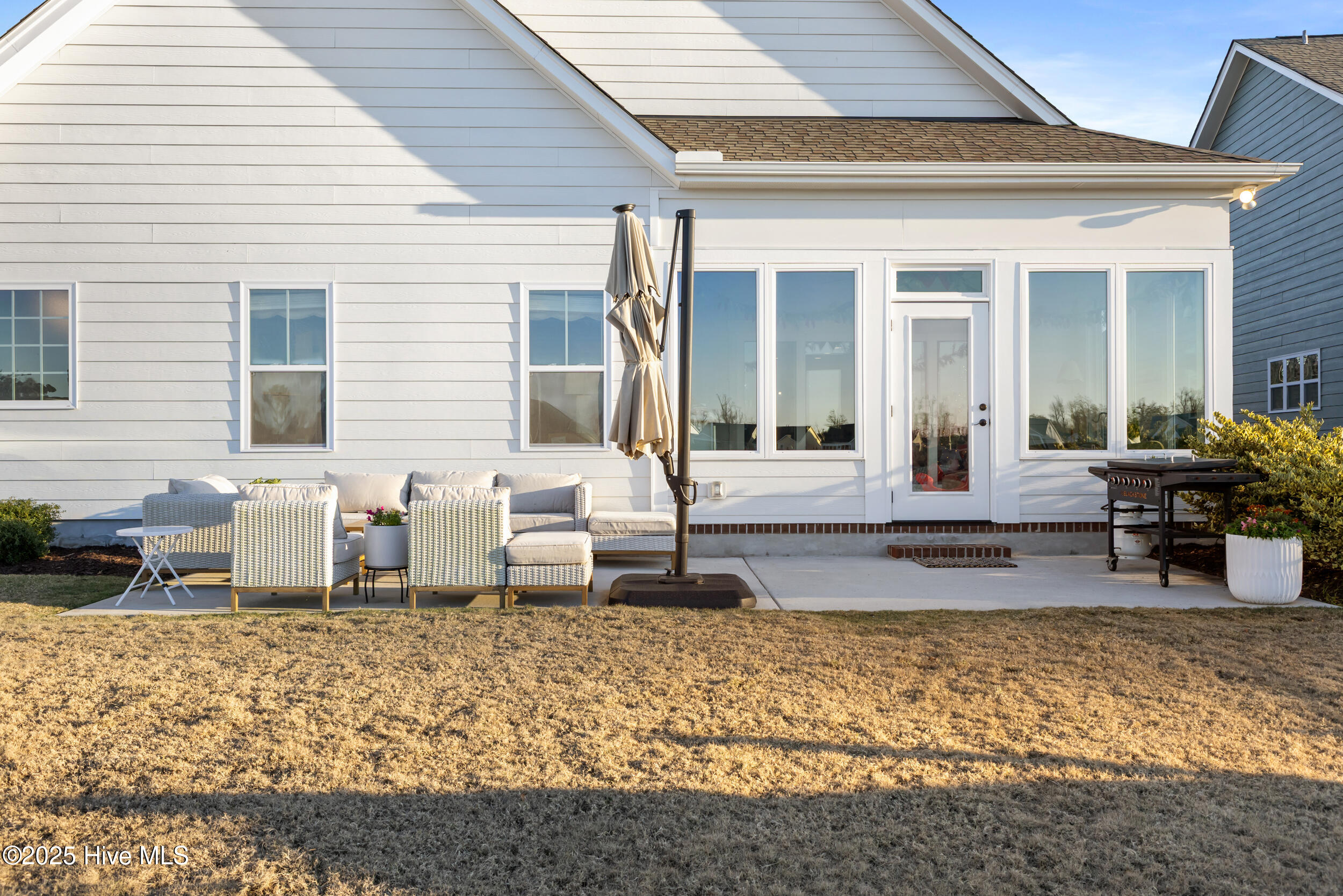 283 Hanover Lakes Drive