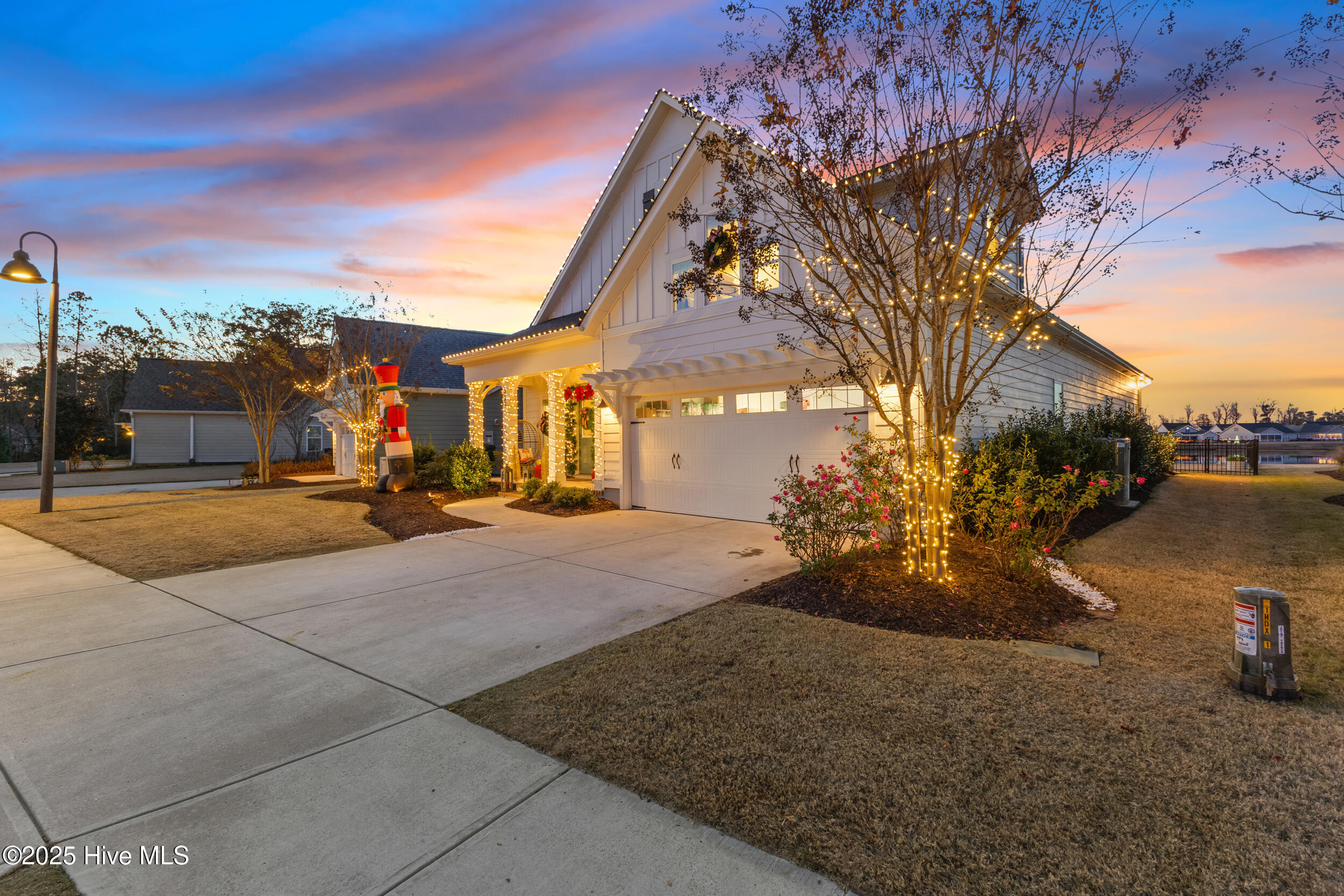 283 Hanover Lakes Drive