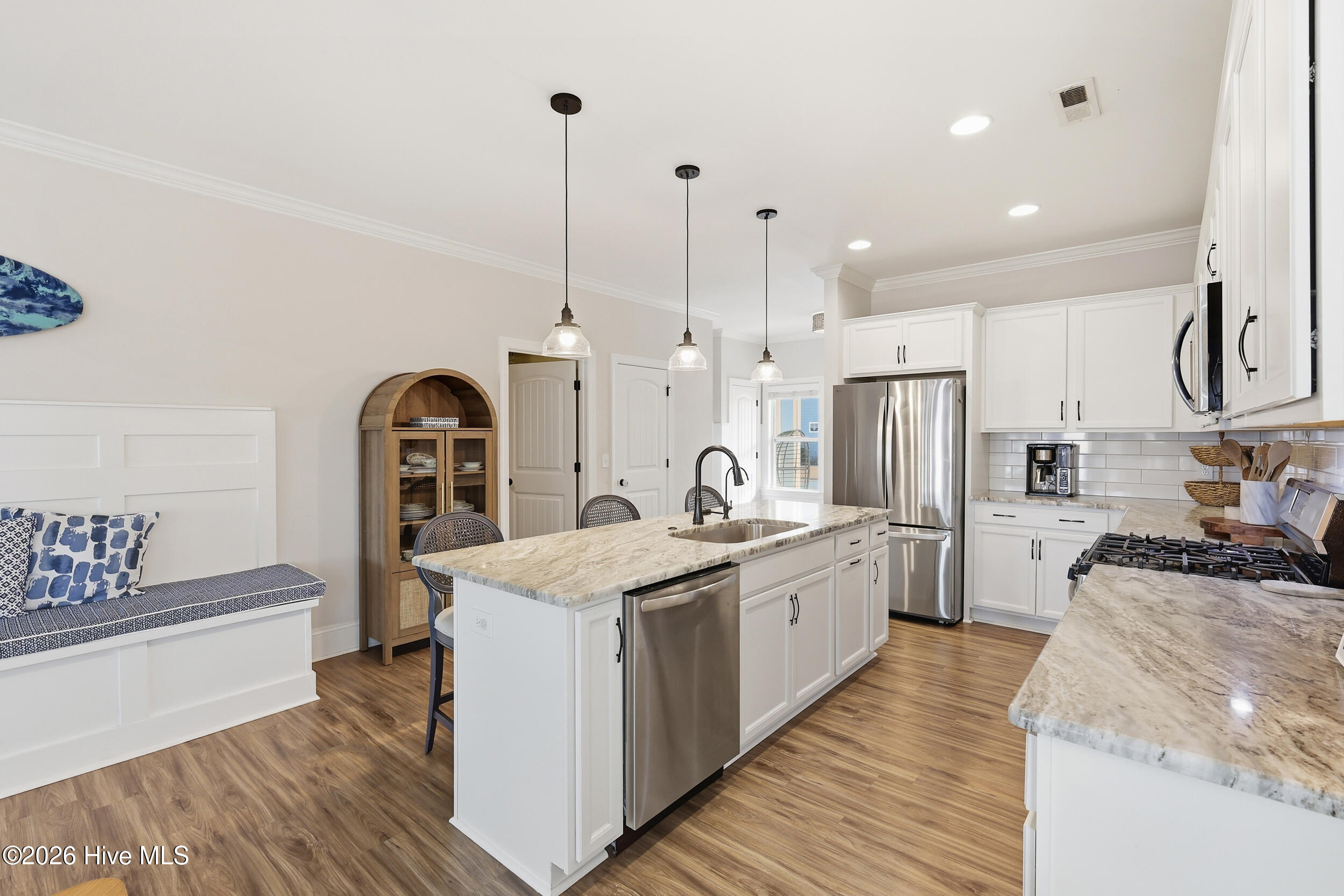 283 Hanover Lakes Drive