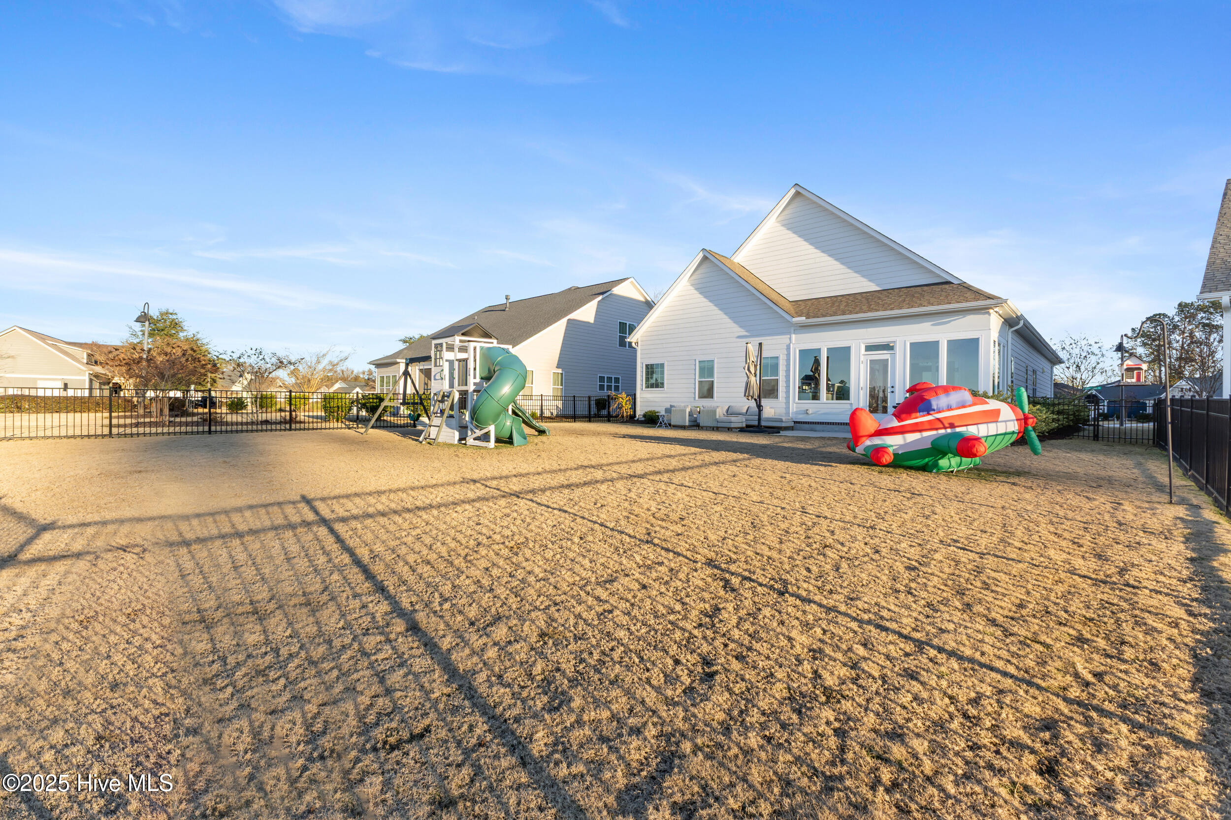 283 Hanover Lakes Drive