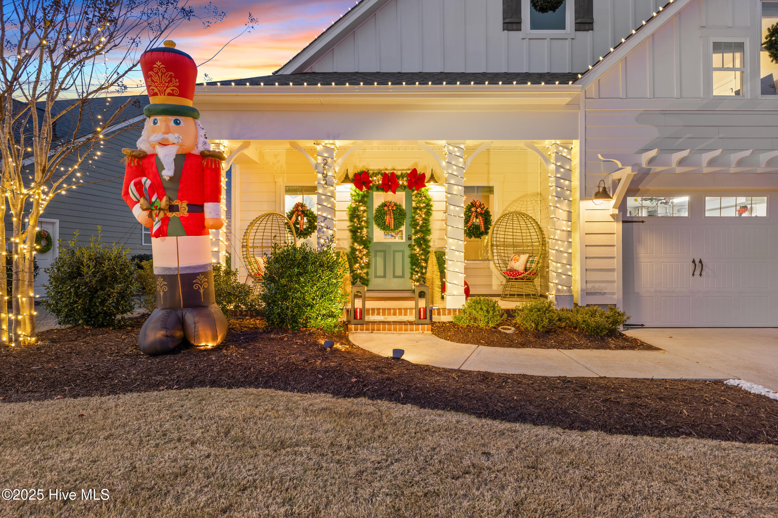 283 Hanover Lakes Drive