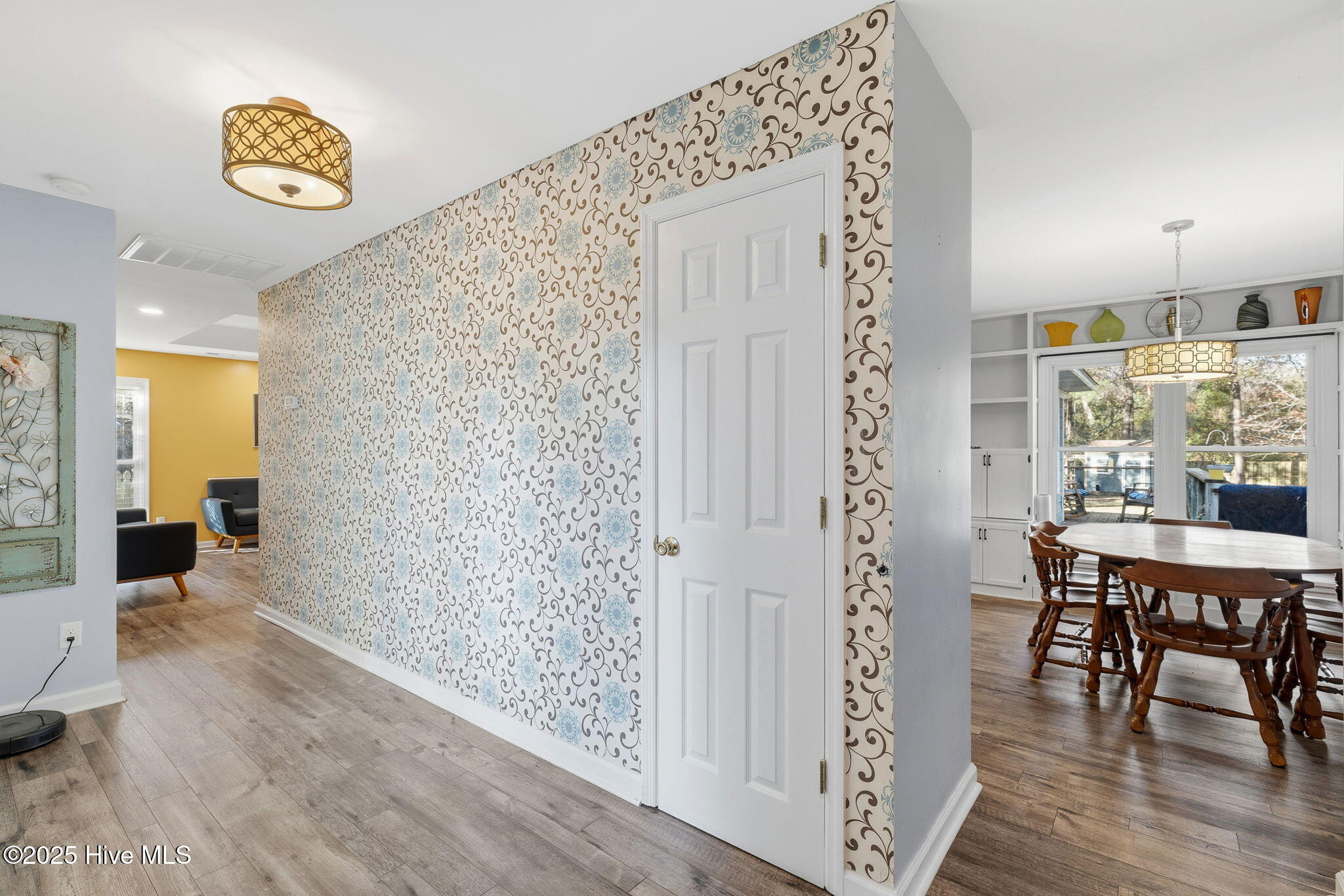 3206 Monticello Drive