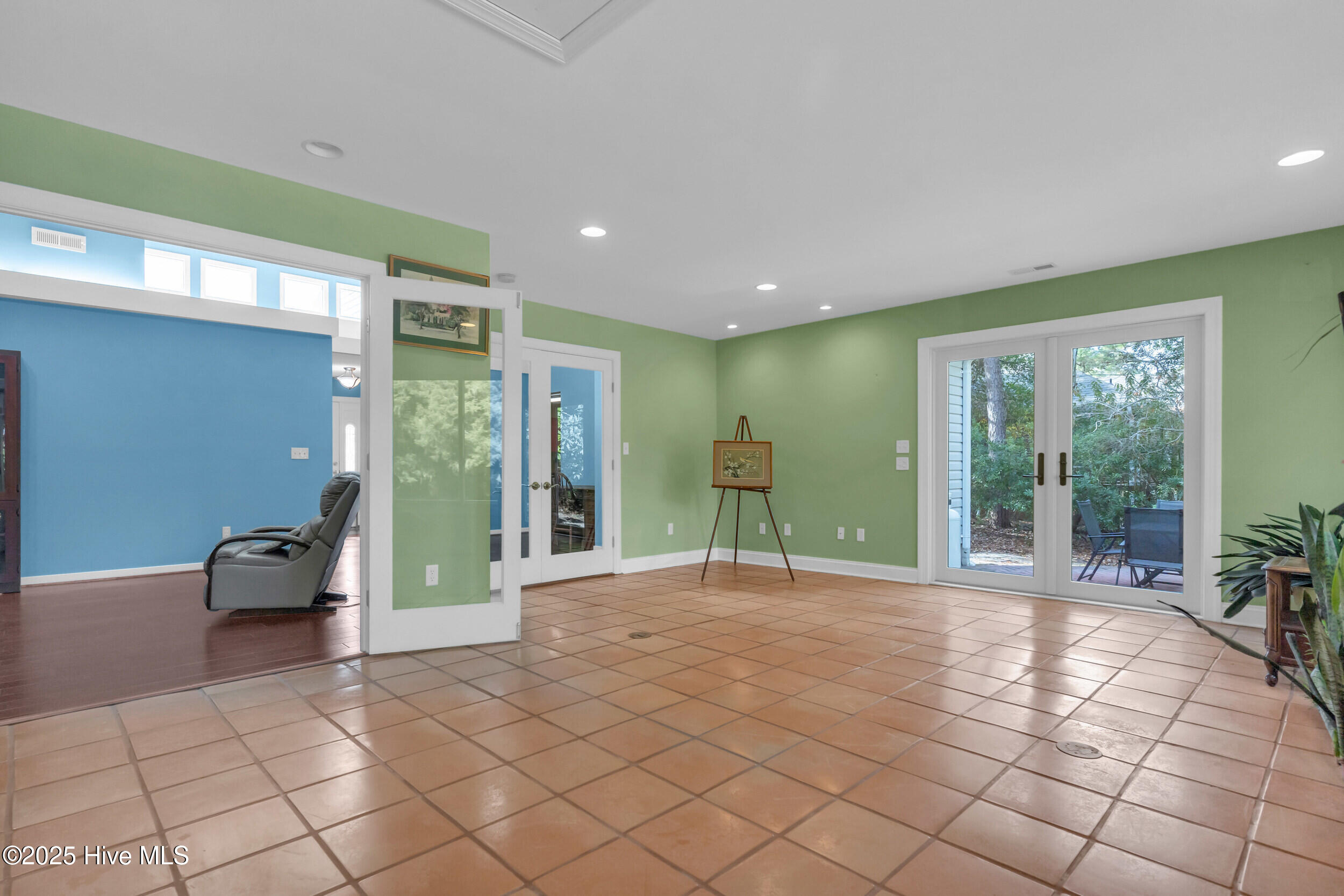 608 The Cape Boulevard