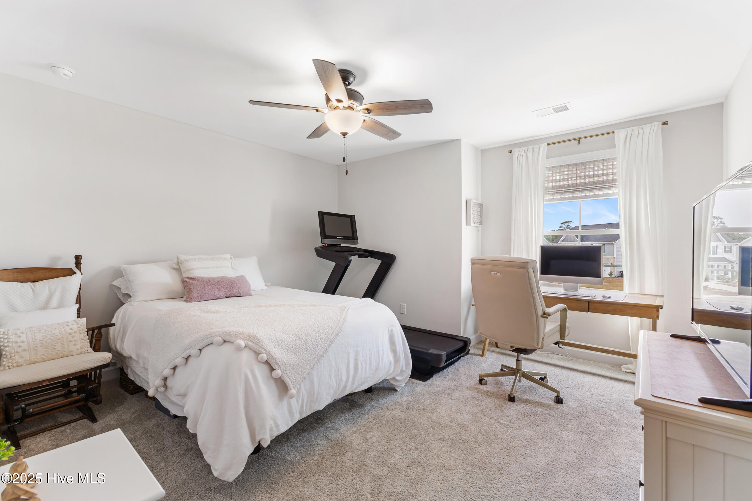 170 N Passerine Path