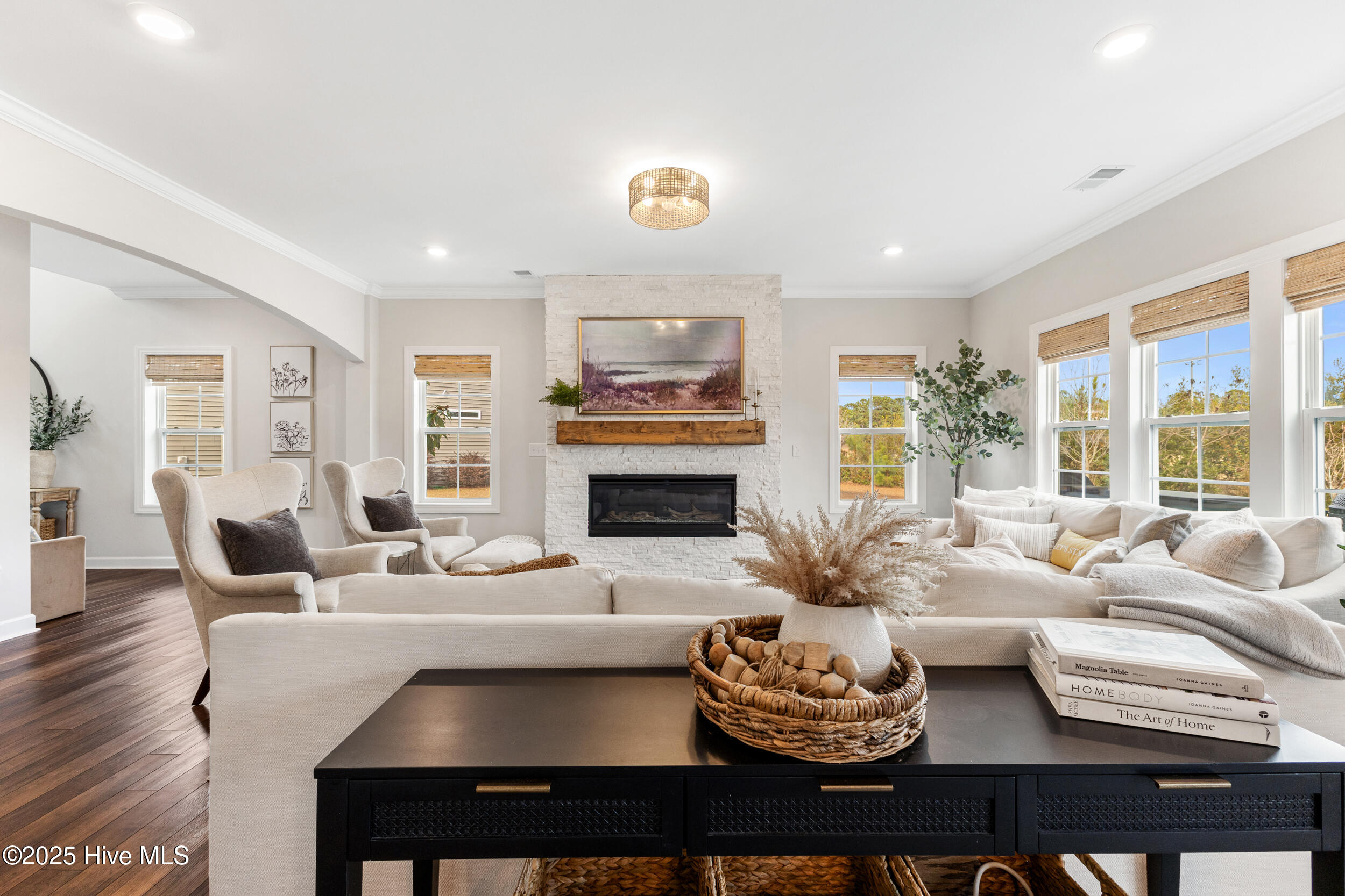 170 N Passerine Path