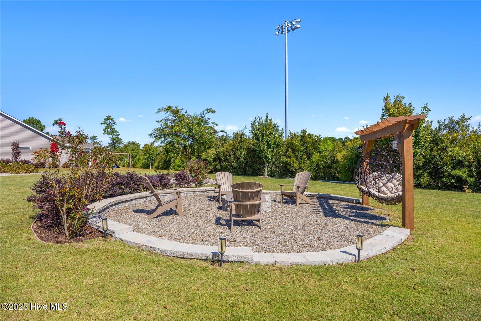 170 N Passerine Path