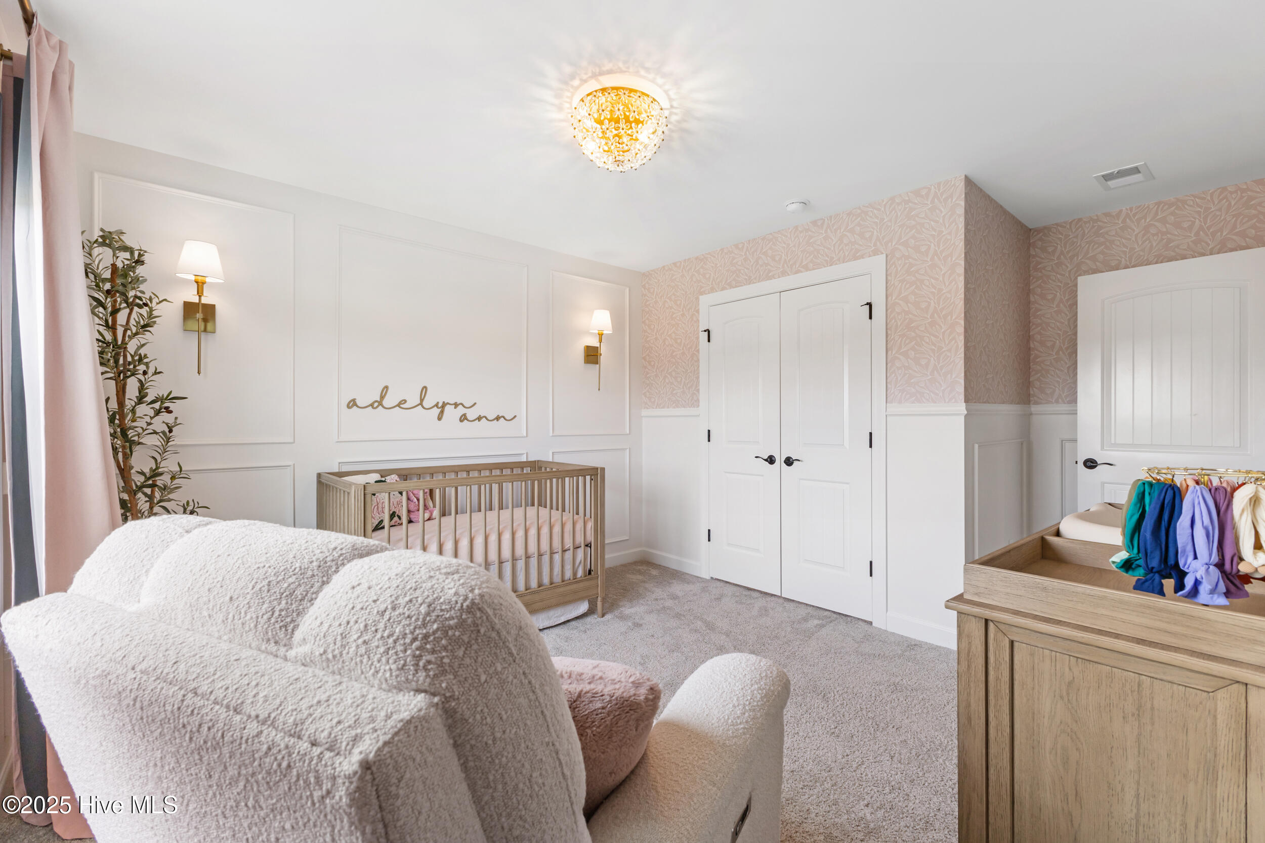 170 N Passerine Path