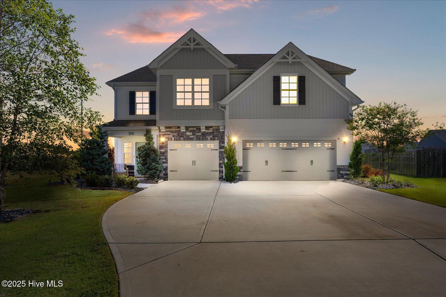 170 N Passerine Path