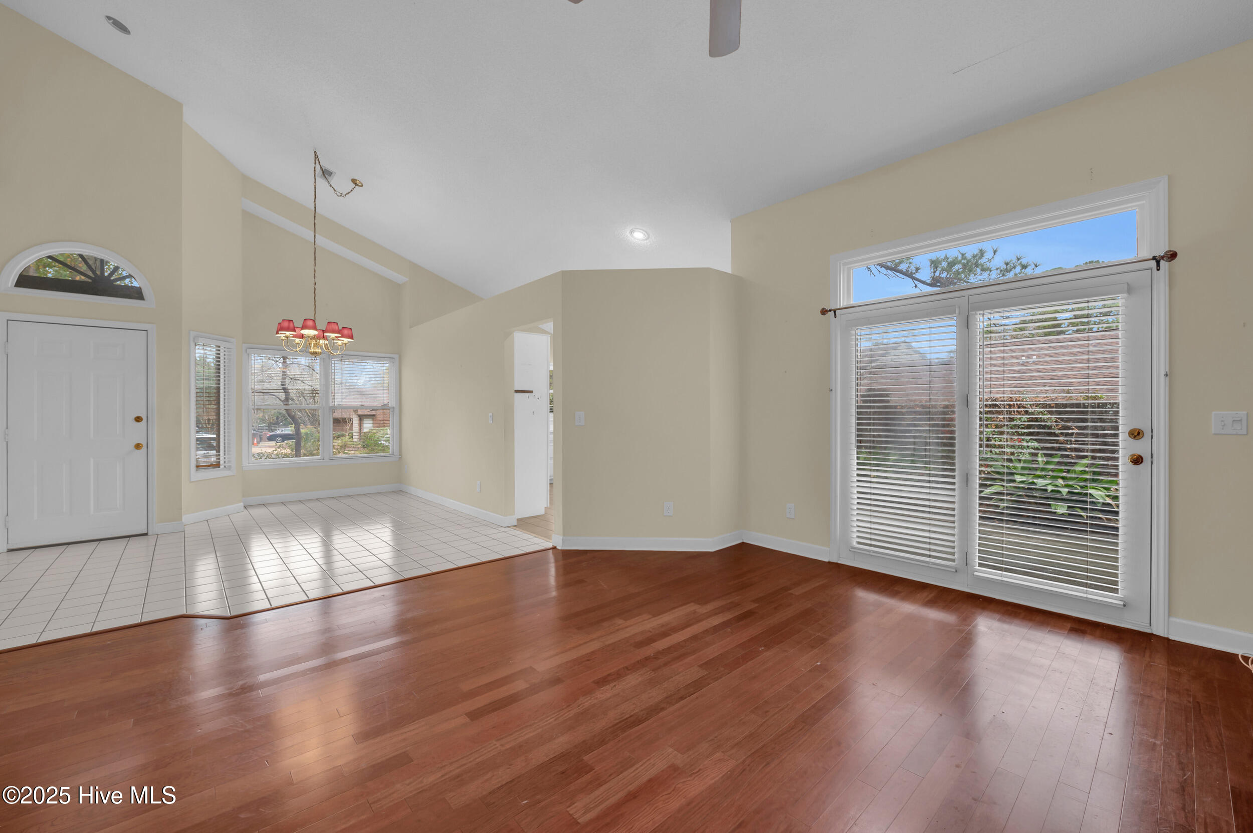 2101 Jumpin Run Drive