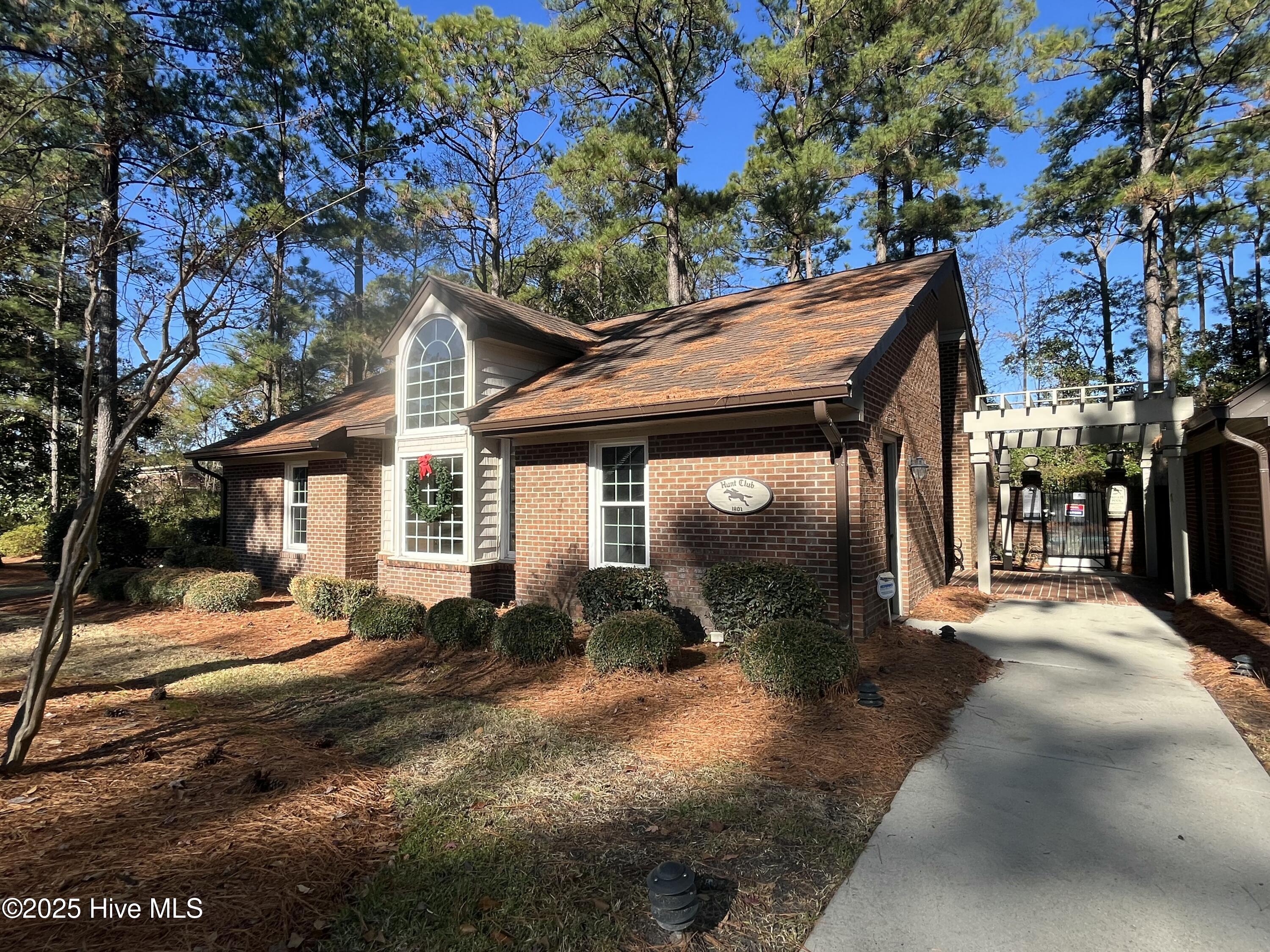 2101 Jumpin Run Drive