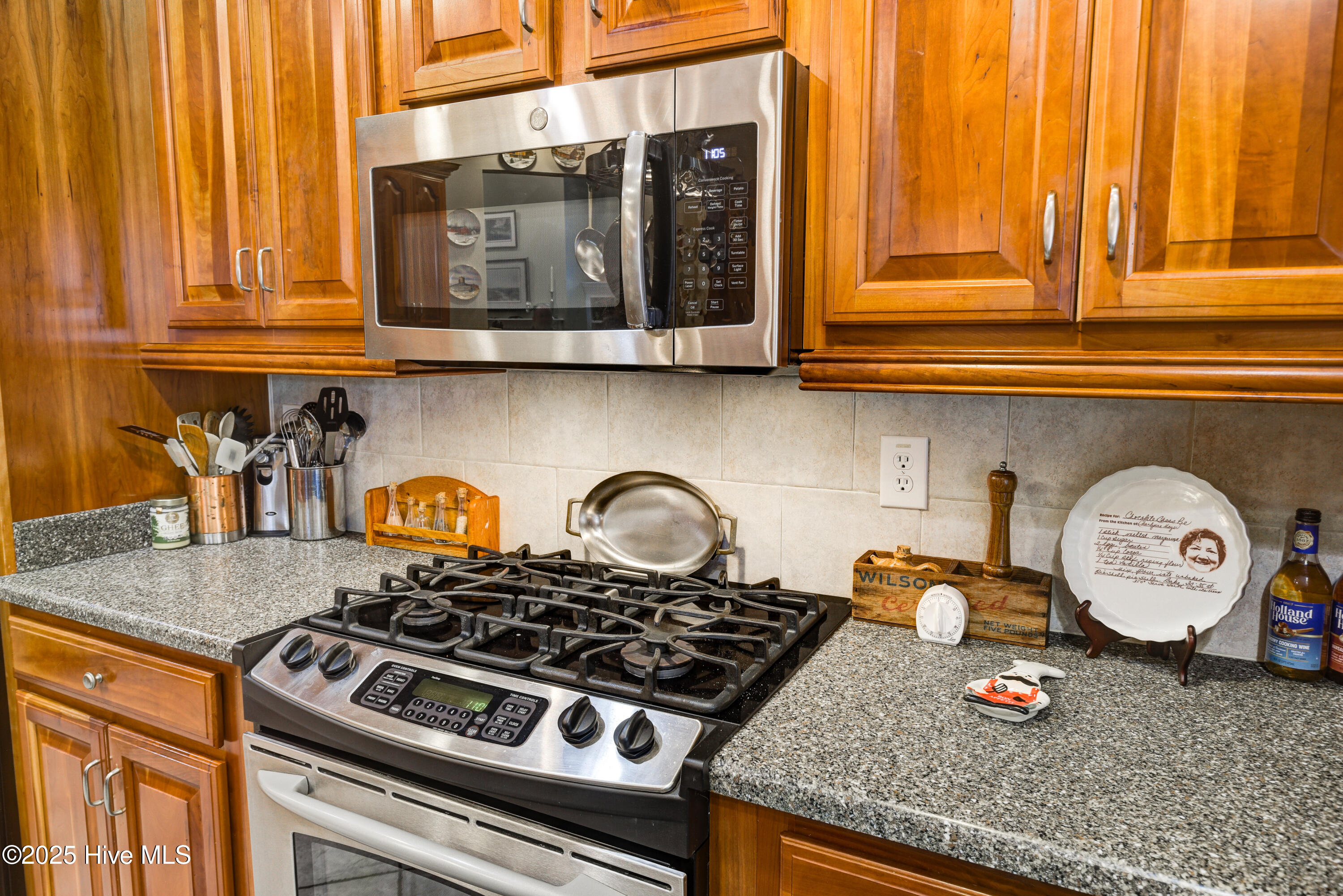 8859 Smithfield Drive NW