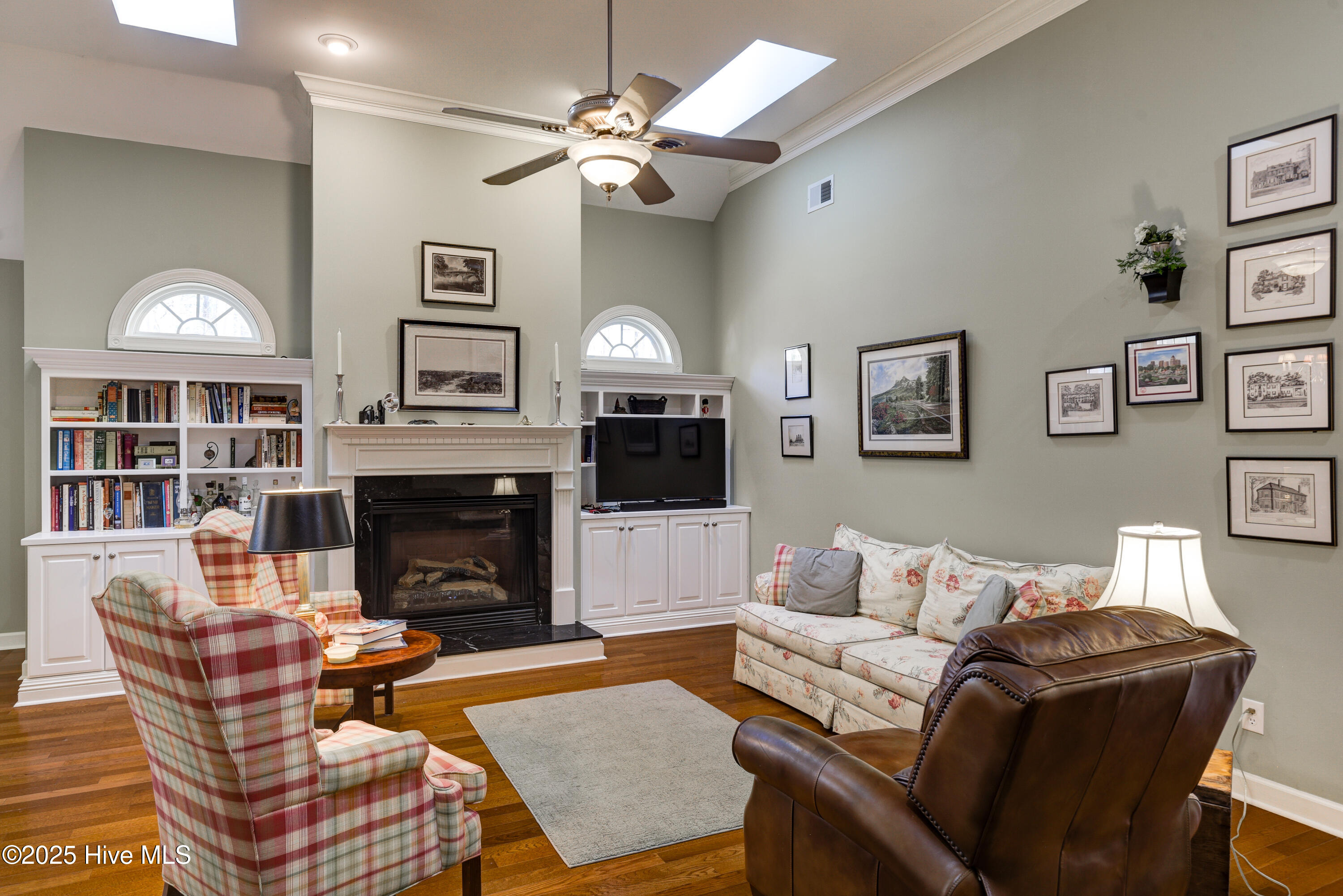 8859 Smithfield Drive NW