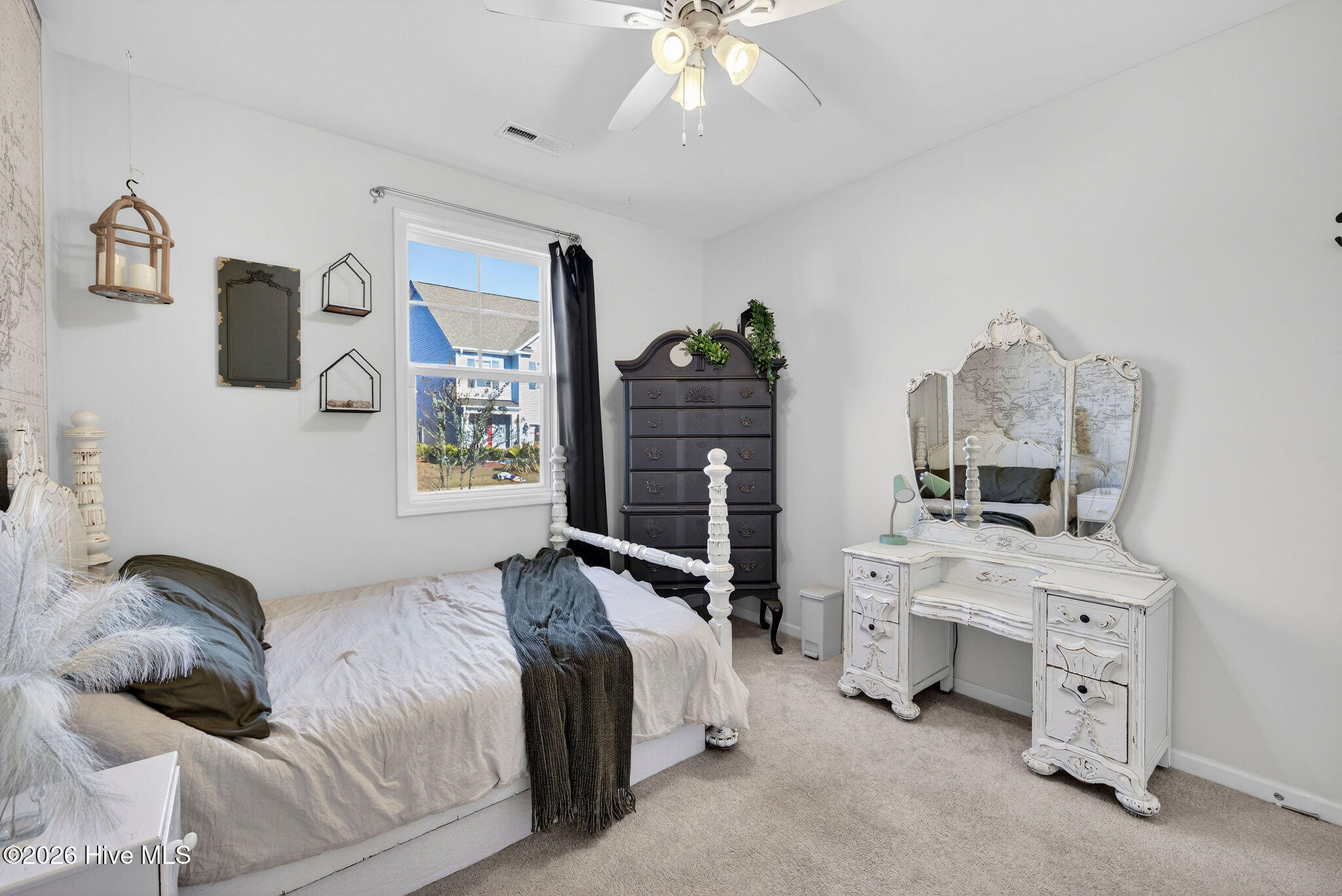 412 Esthwaite Drive SE