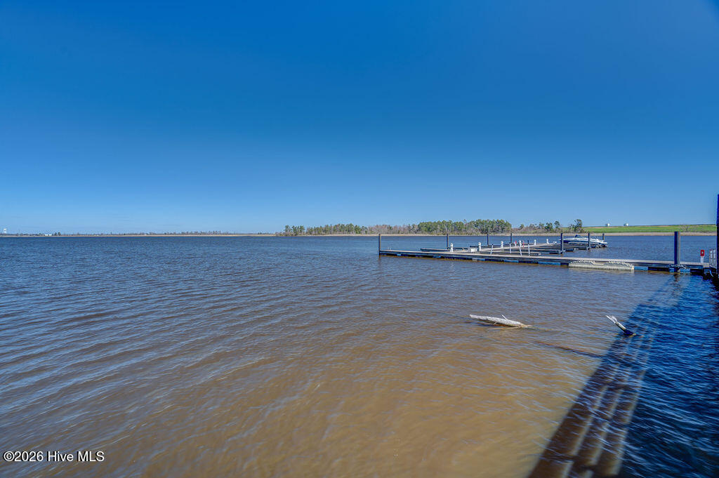 412 Esthwaite Drive SE