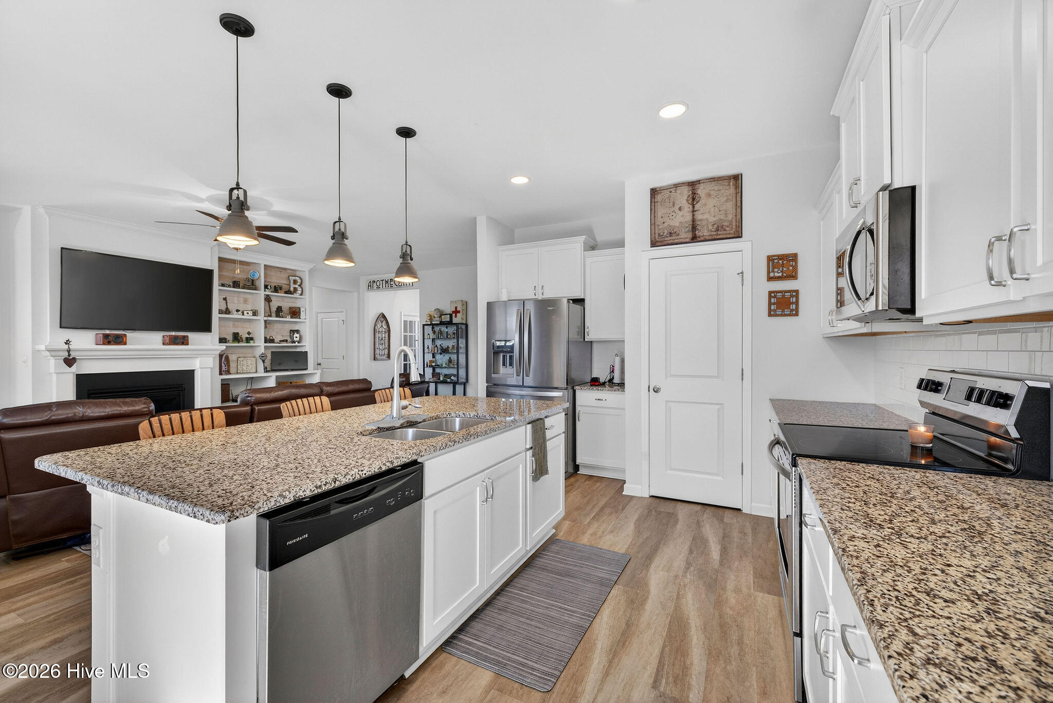 412 Esthwaite Drive SE