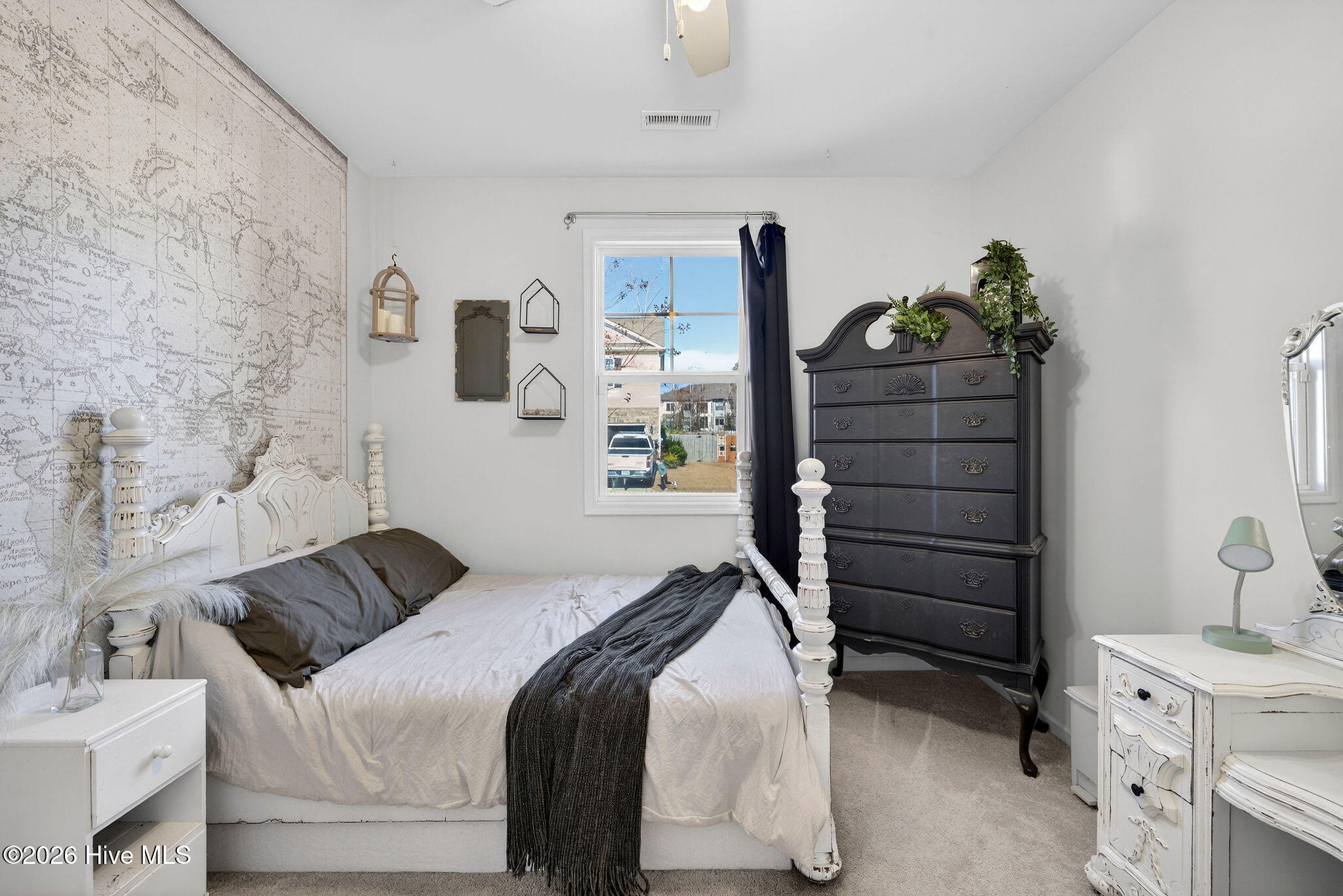 412 Esthwaite Drive SE