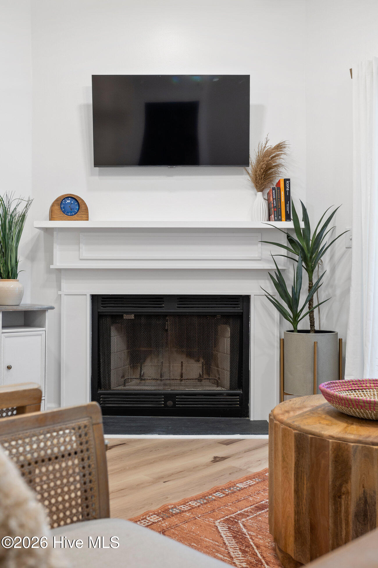 4220 Wilshire Boulevard 204