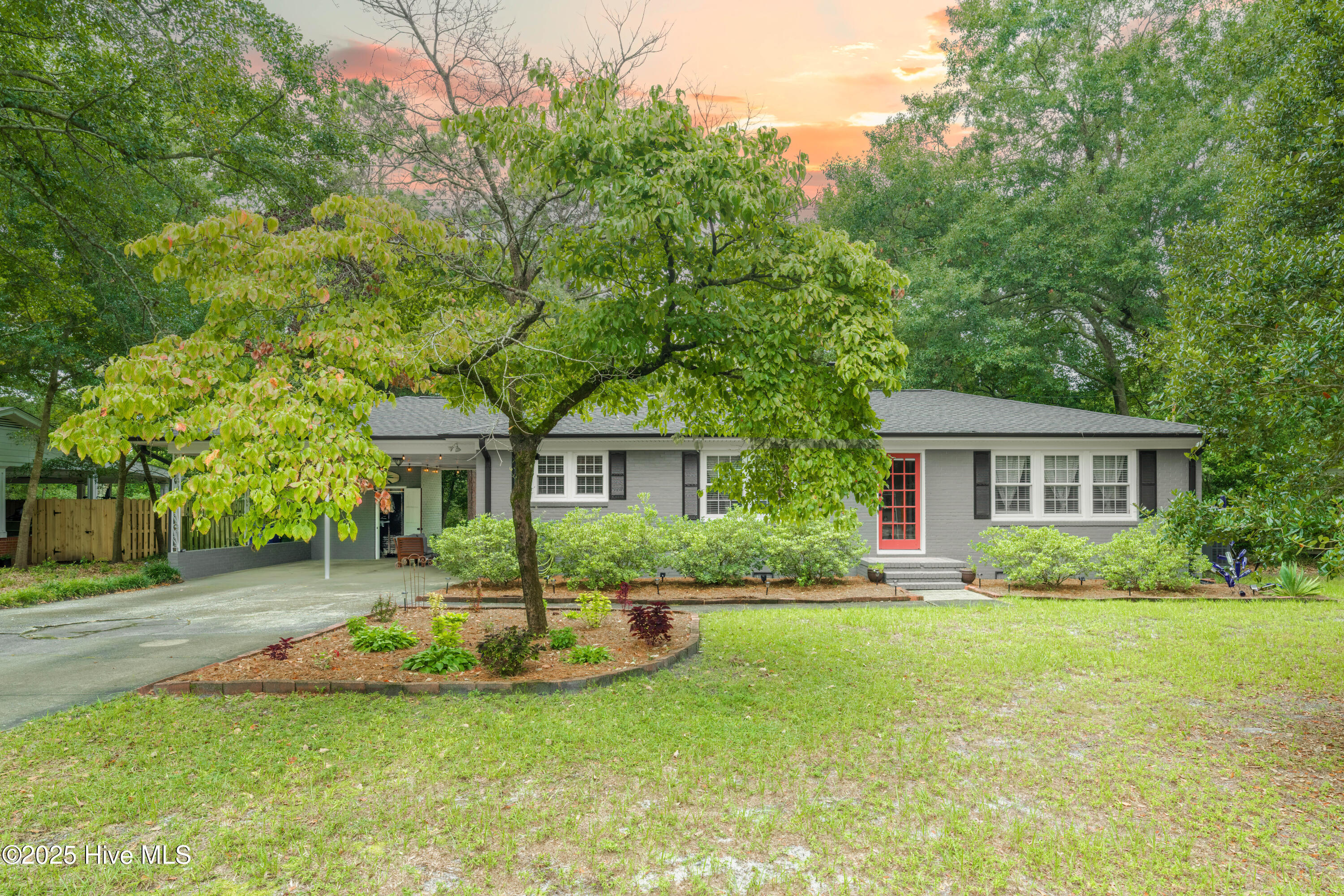 322 Longstreet Drive