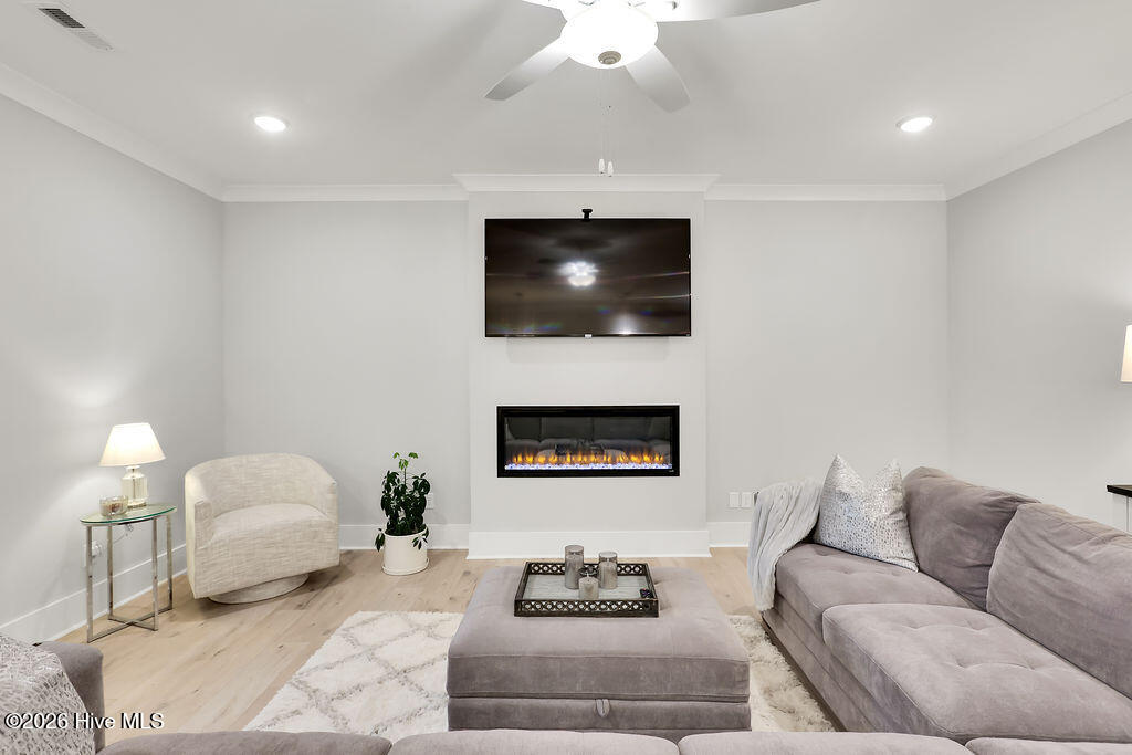 7402 Springwater Drive