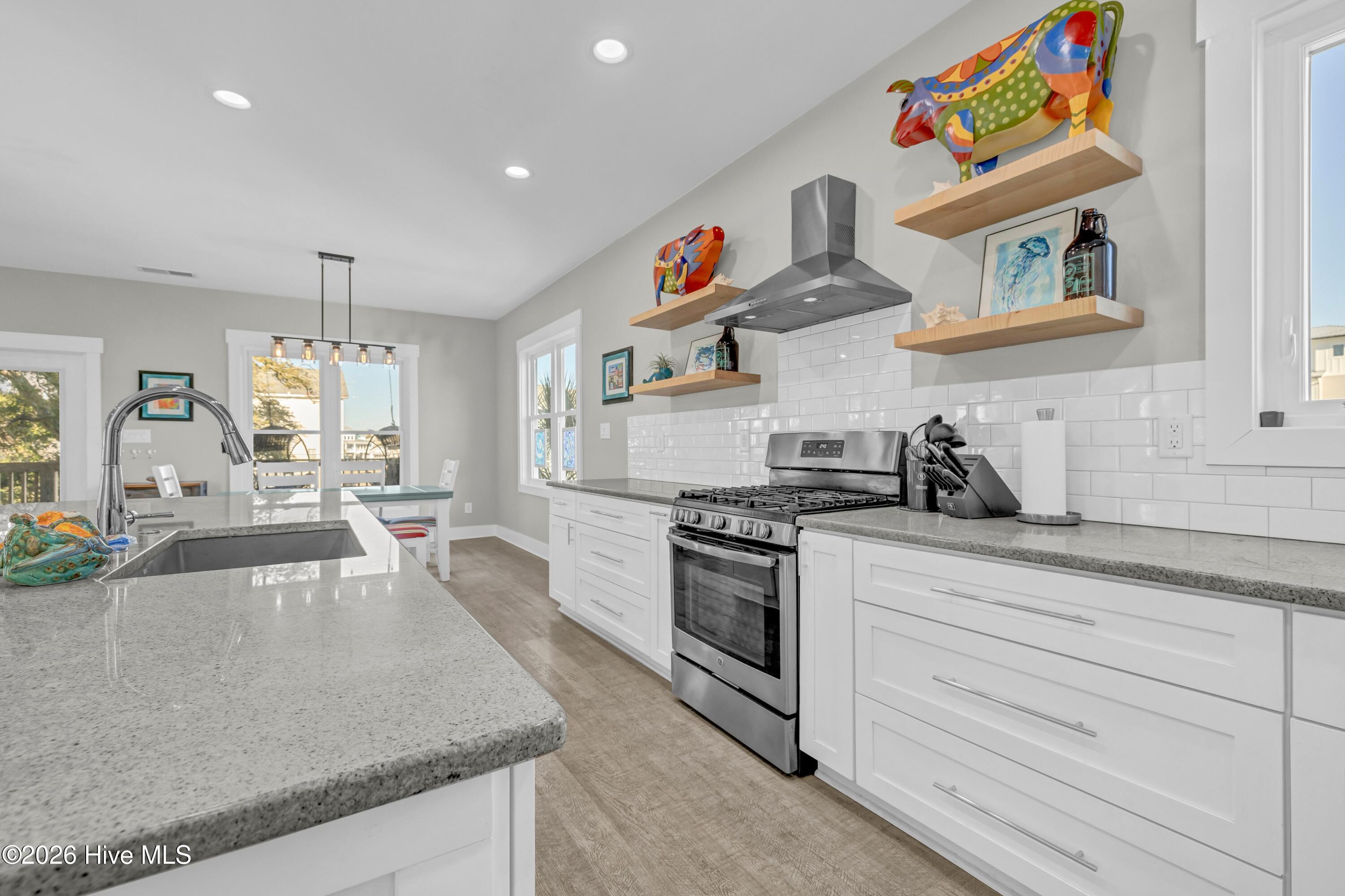 305 Columbia Avenue
