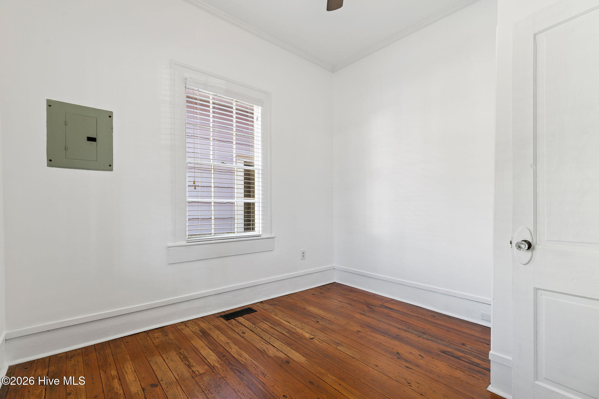 113 S 8th Street