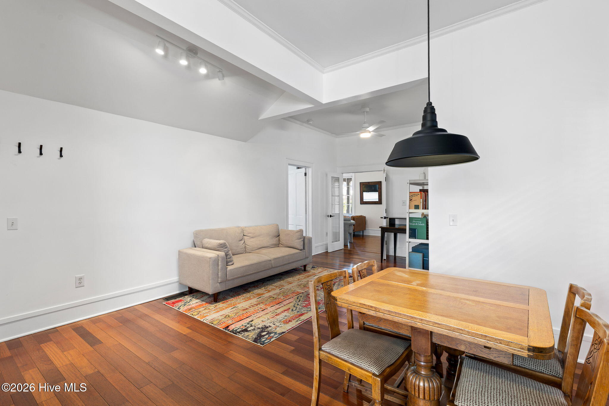 113 S 8th Street