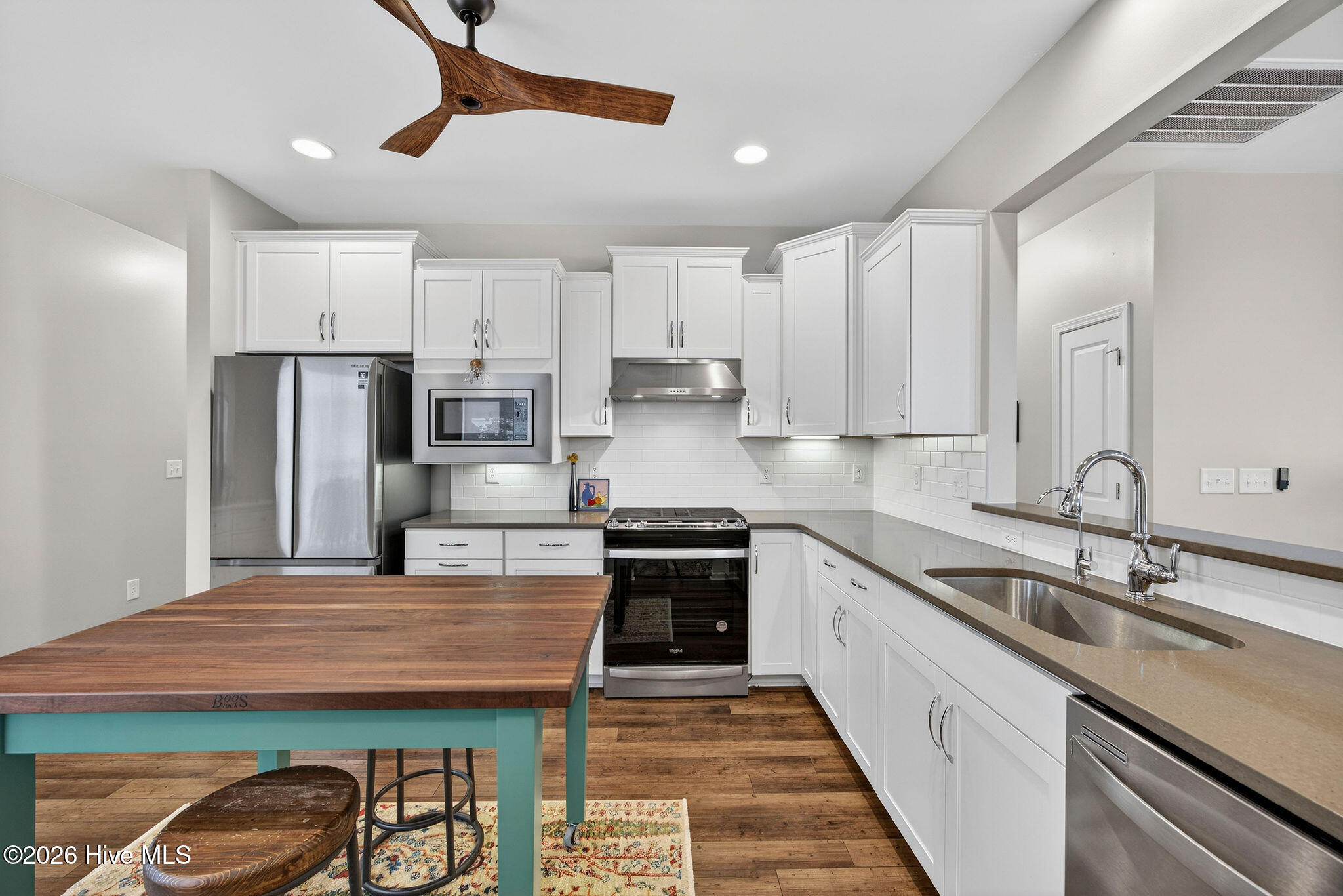 3166 Laughing Gull Terrace