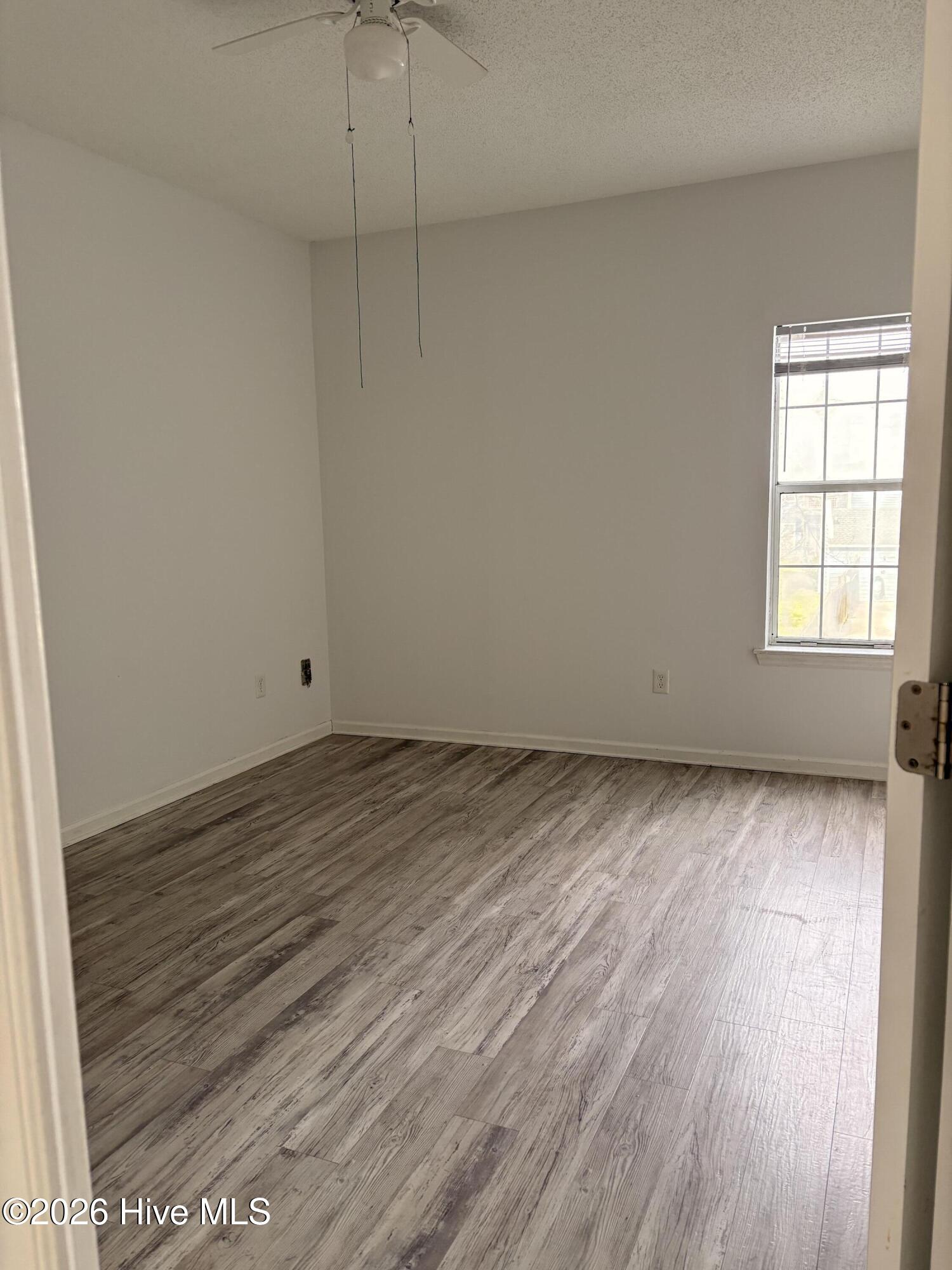 4220 Wilshire Boulevard 203