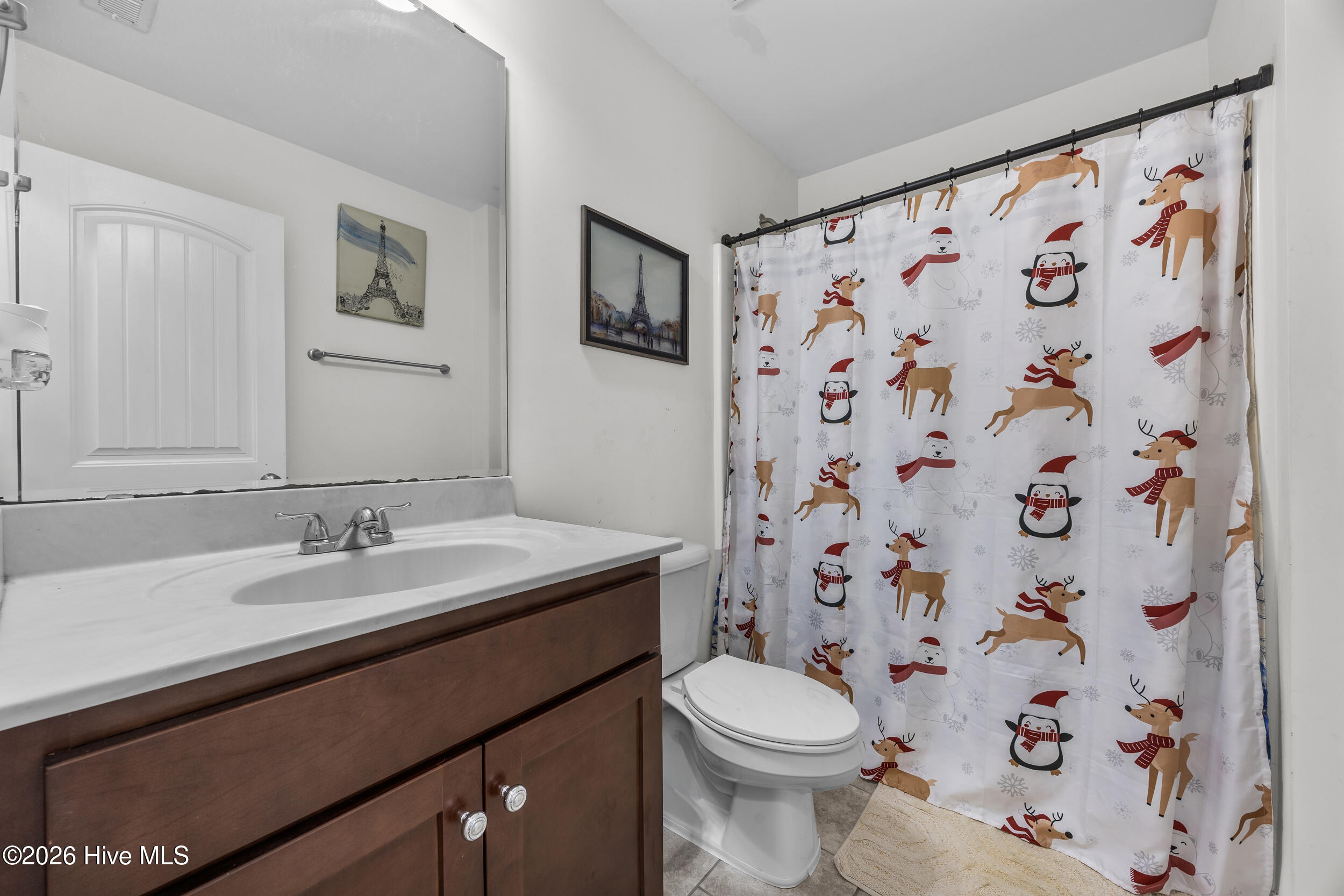 6529 Woodlee Lane