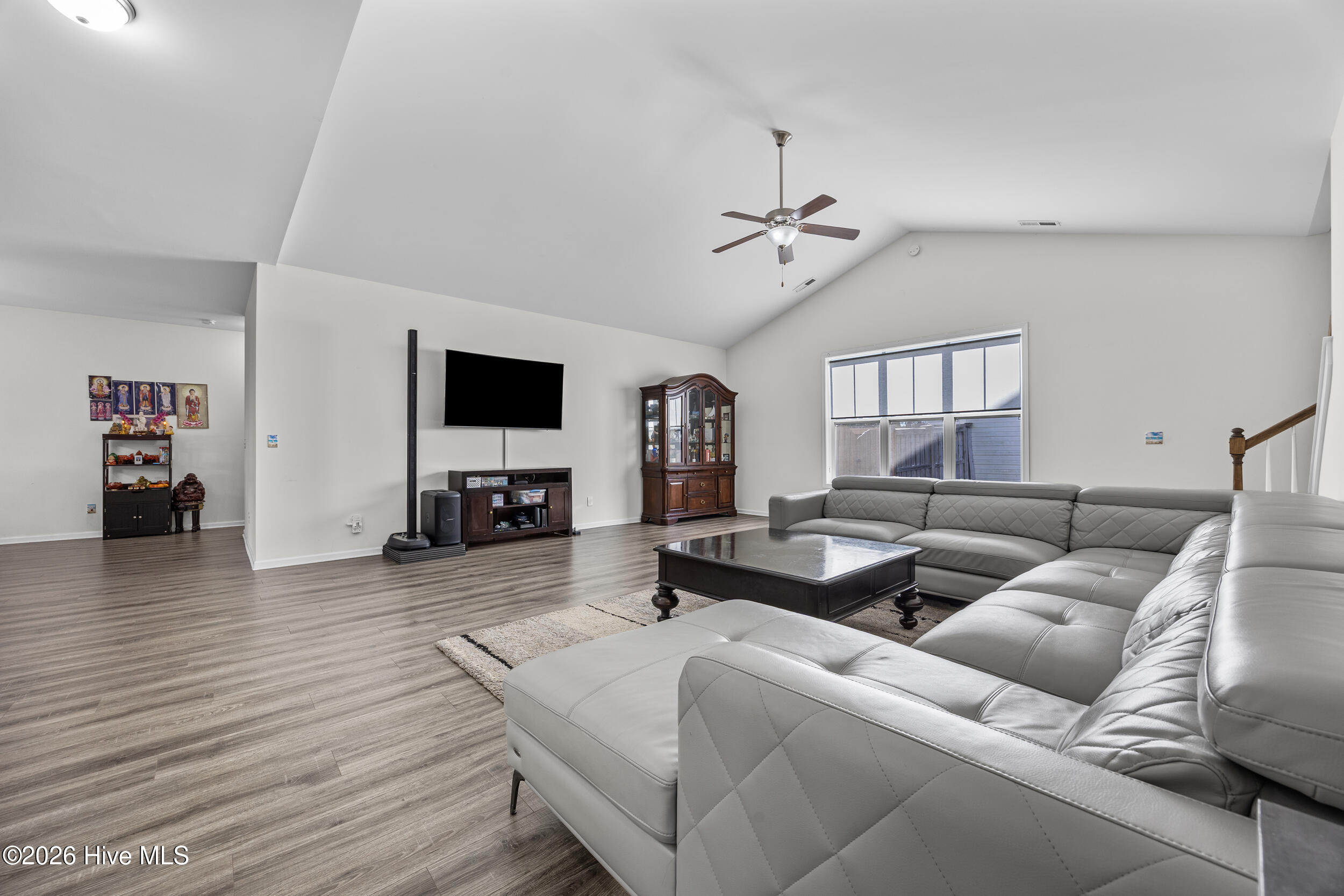 6529 Woodlee Lane