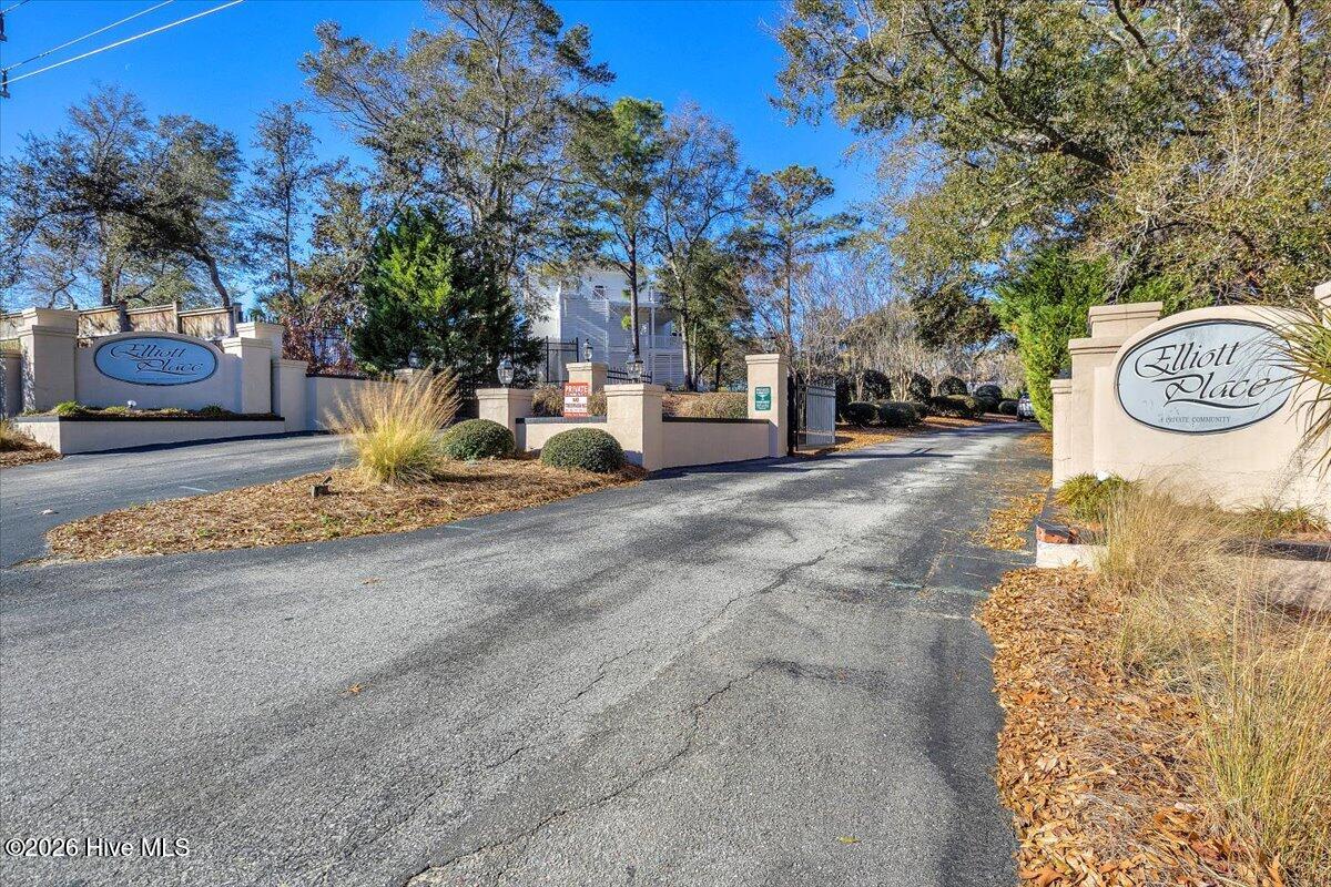 6509 River Vista Drive