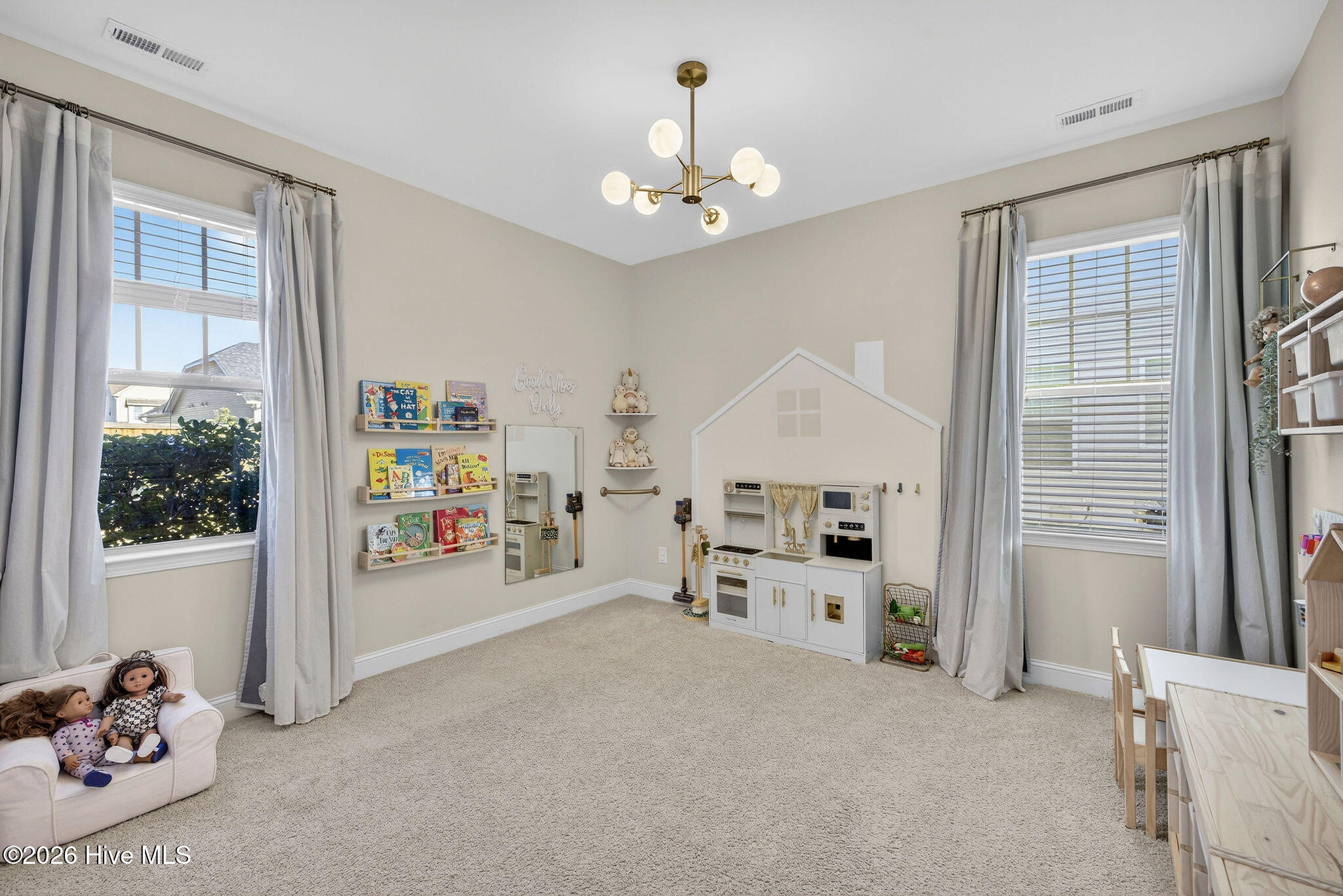 1508 Eastbourne Drive