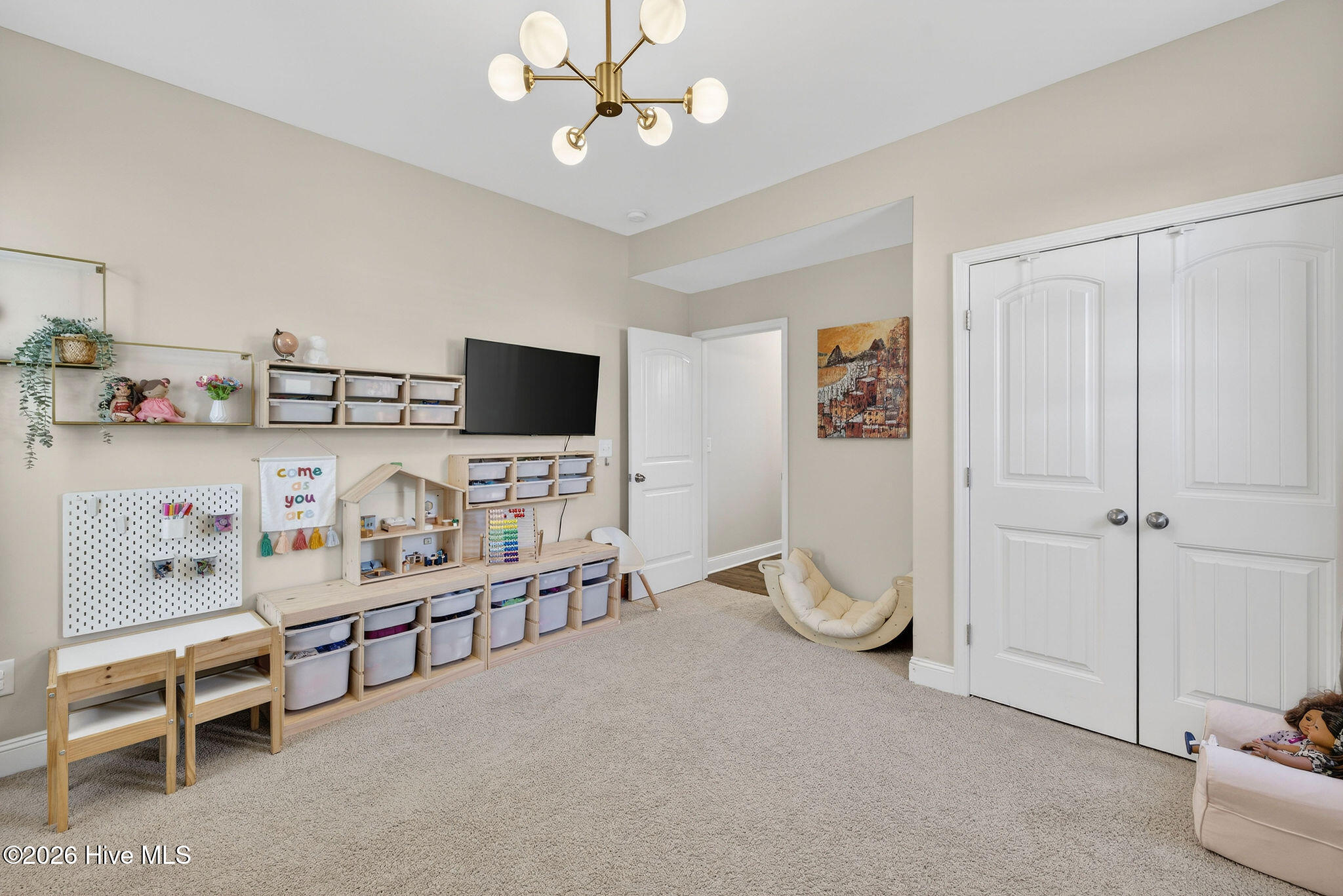 1508 Eastbourne Drive