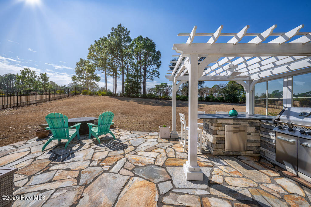 436 Island End Court