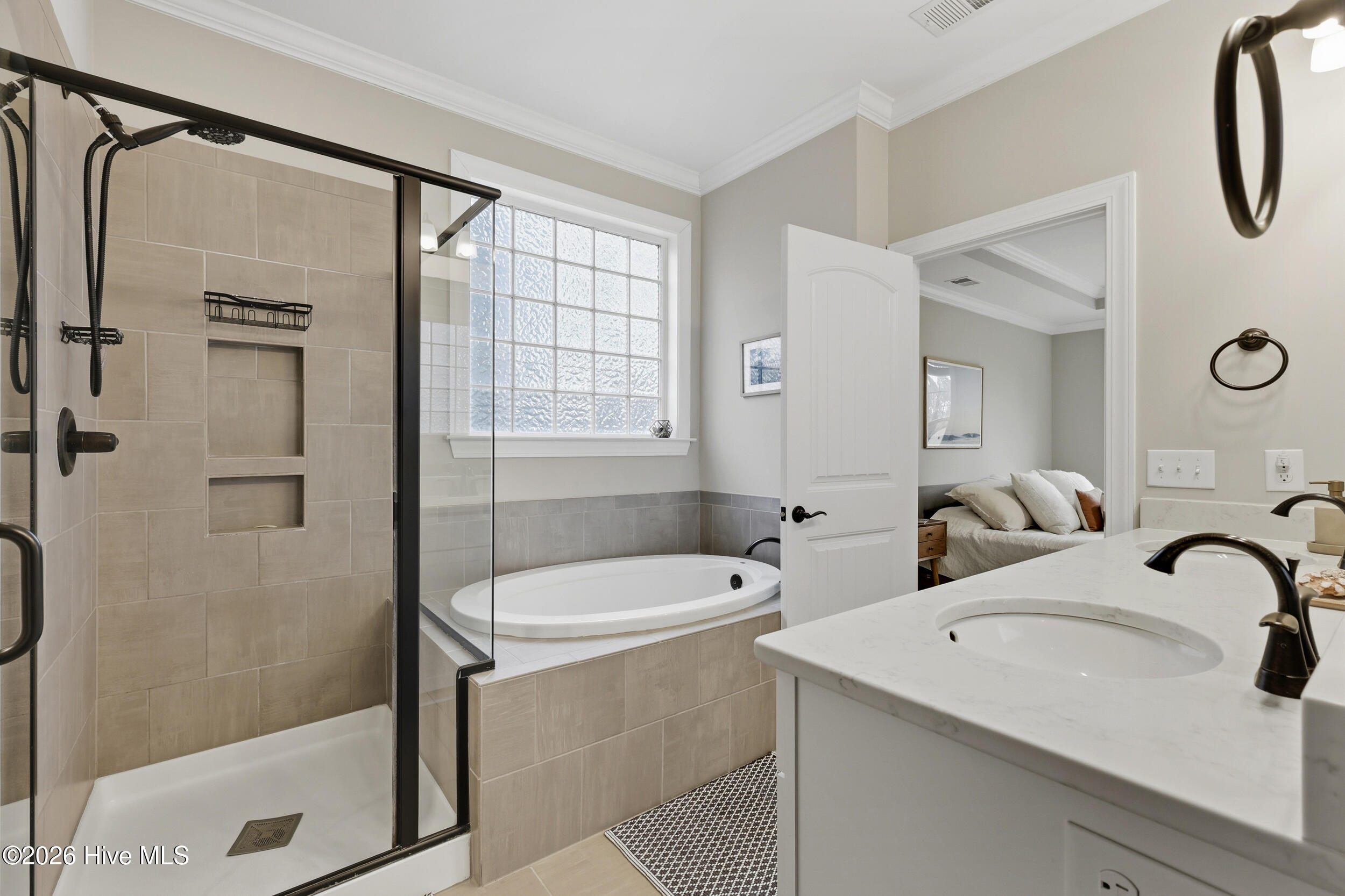 436 Island End Court