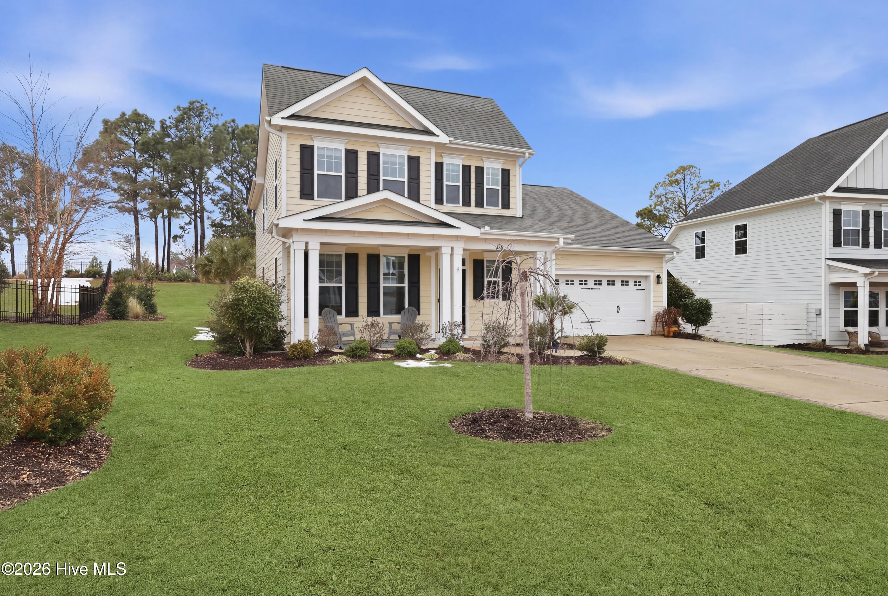 436 Island End Court