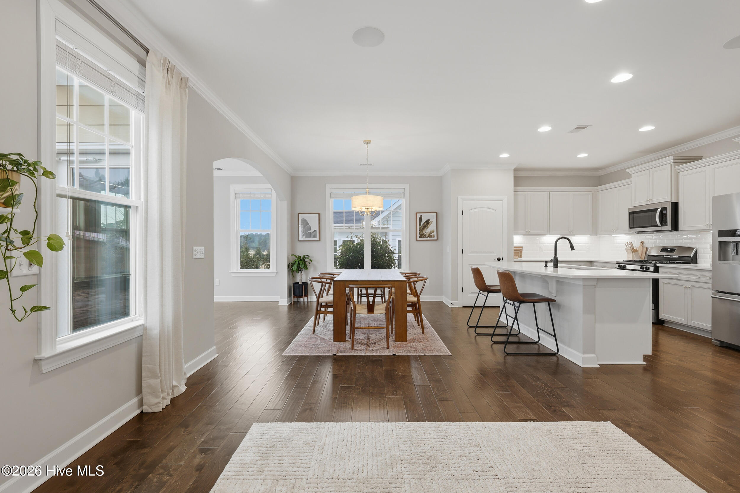 436 Island End Court