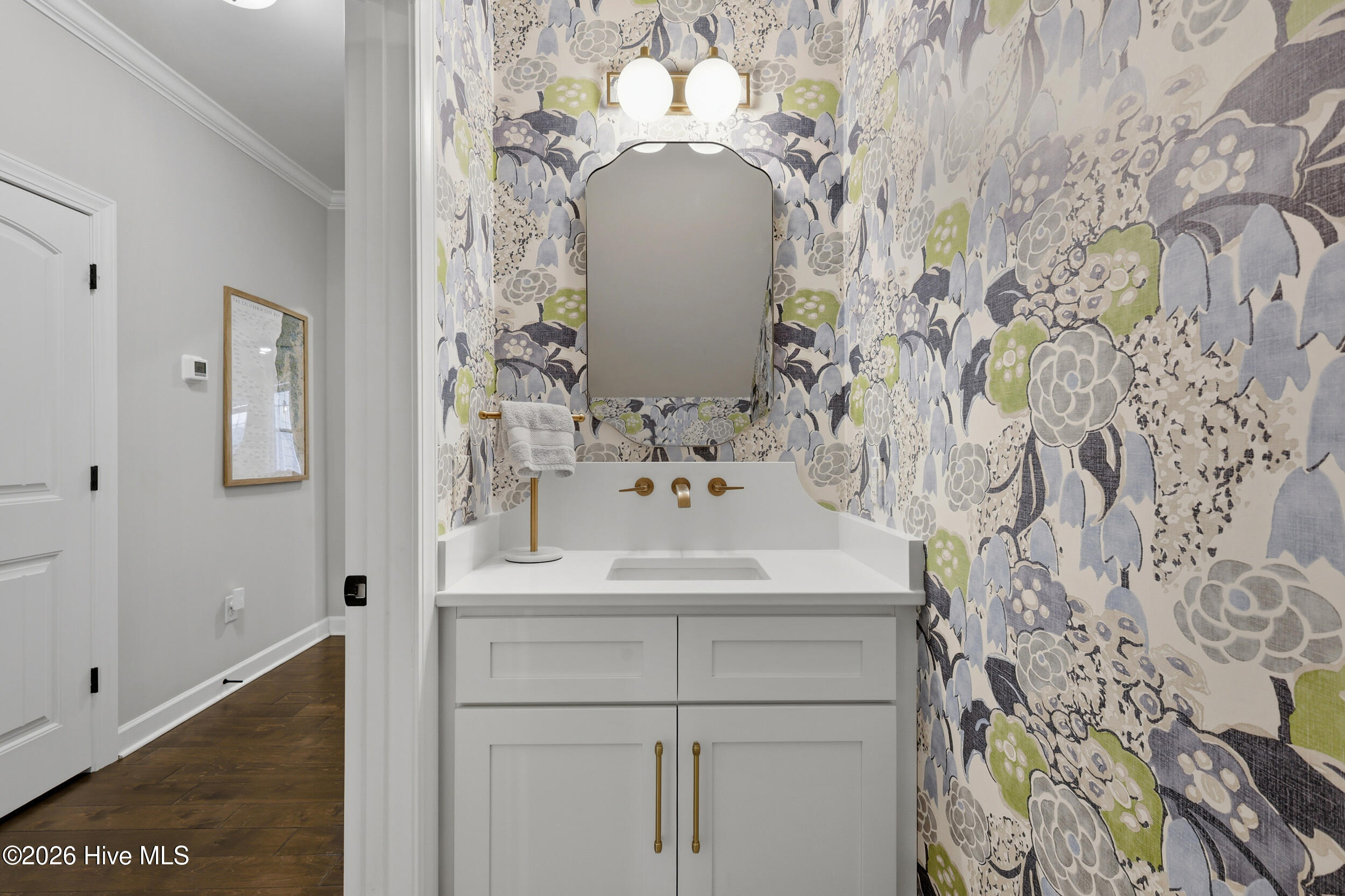 436 Island End Court