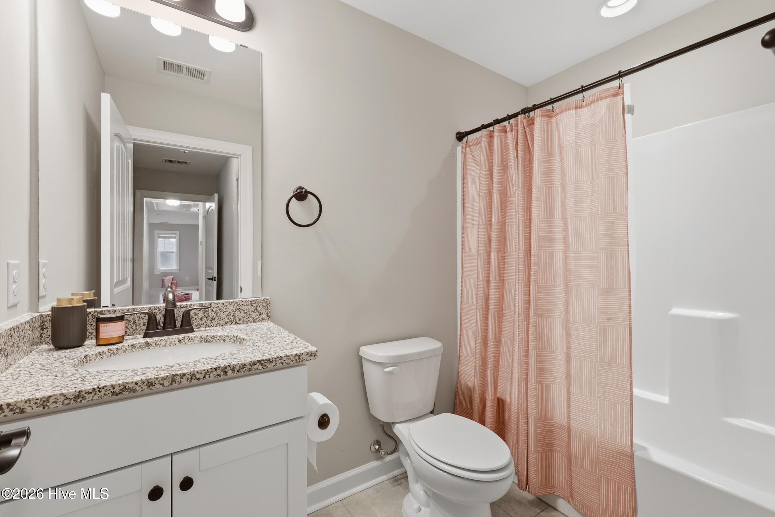 436 Island End Court