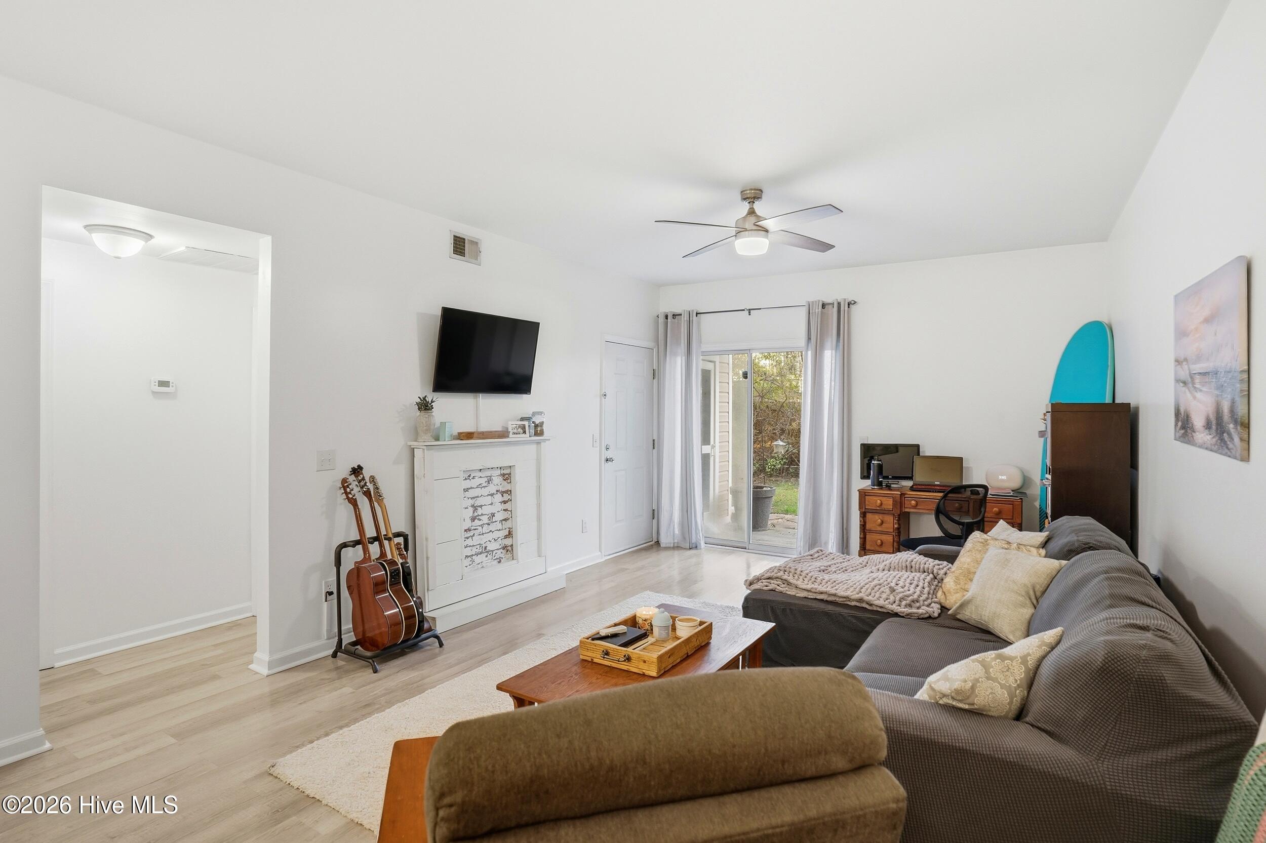 727 Bragg Drive Apt C