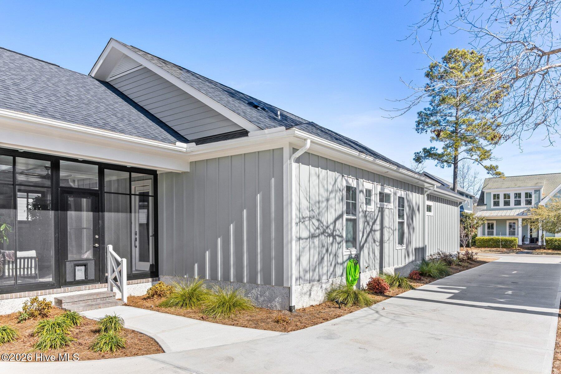 204 Cornubia Drive