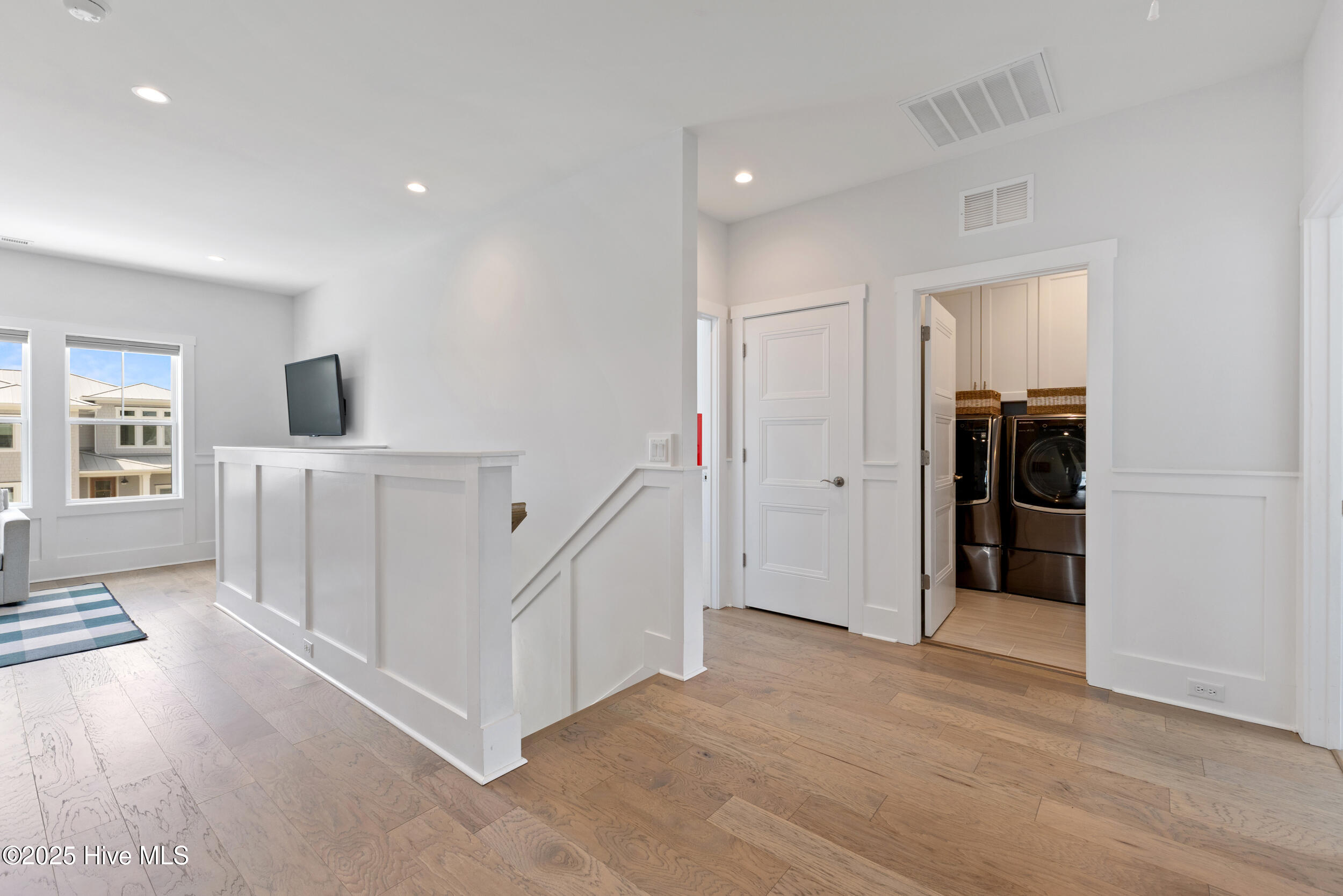 729 Waterstone Drive