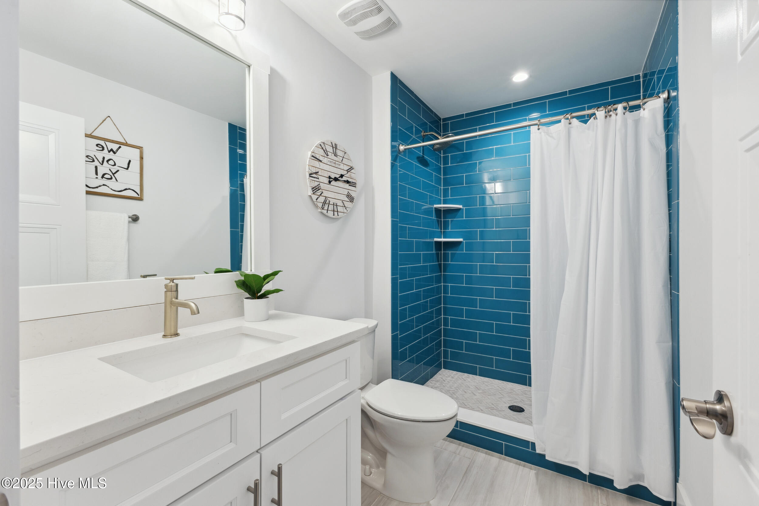 729 Waterstone Drive