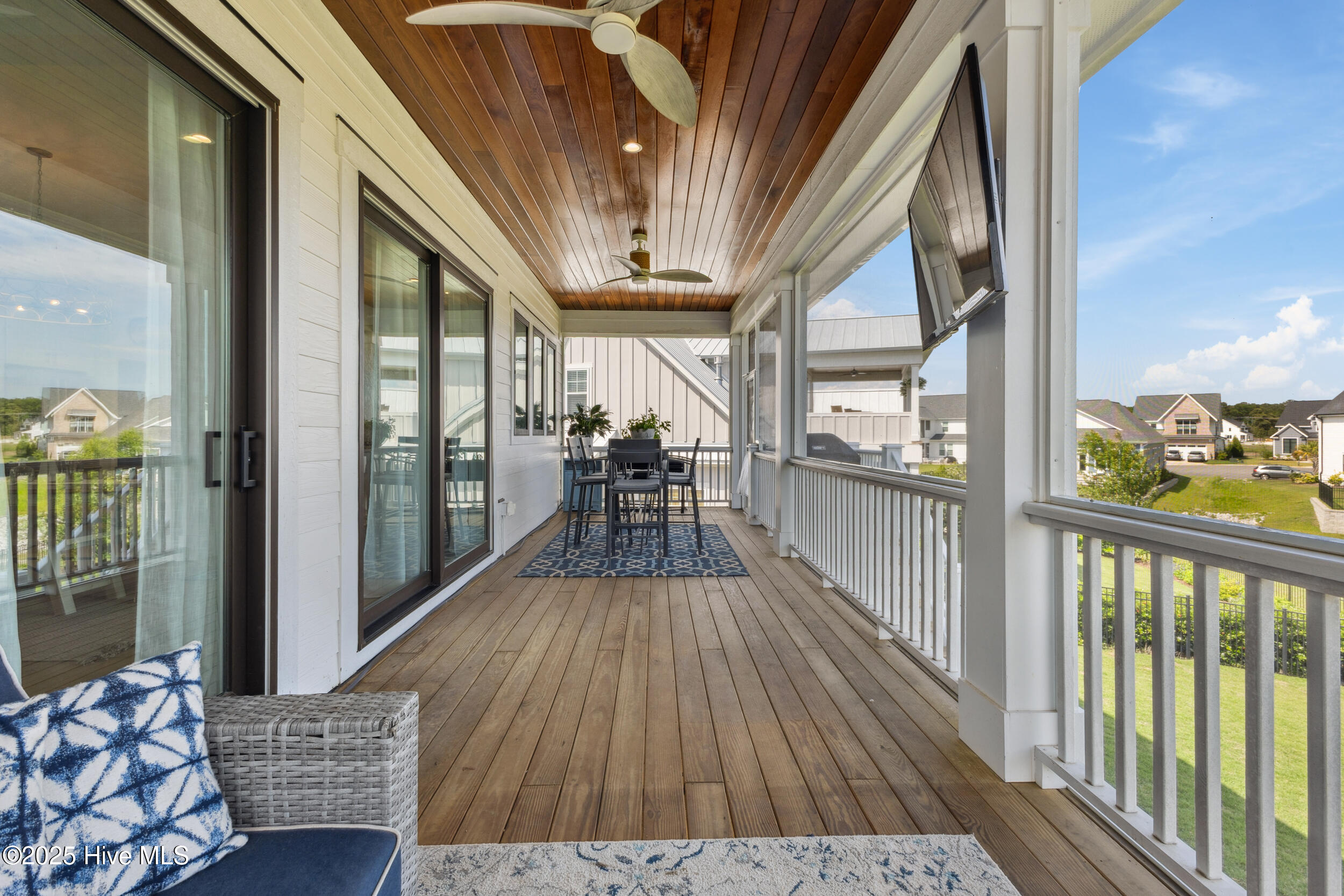 729 Waterstone Drive