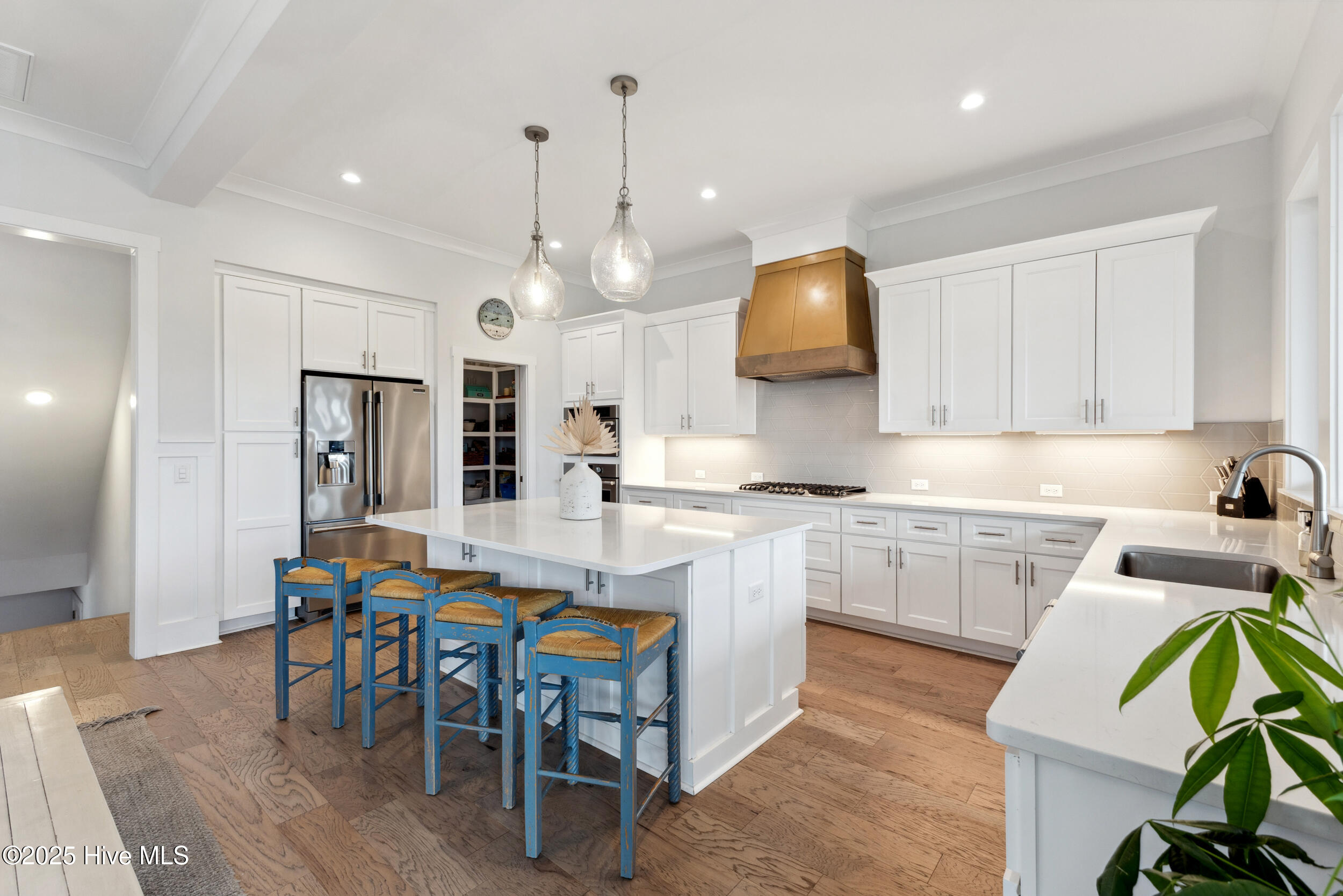 729 Waterstone Drive