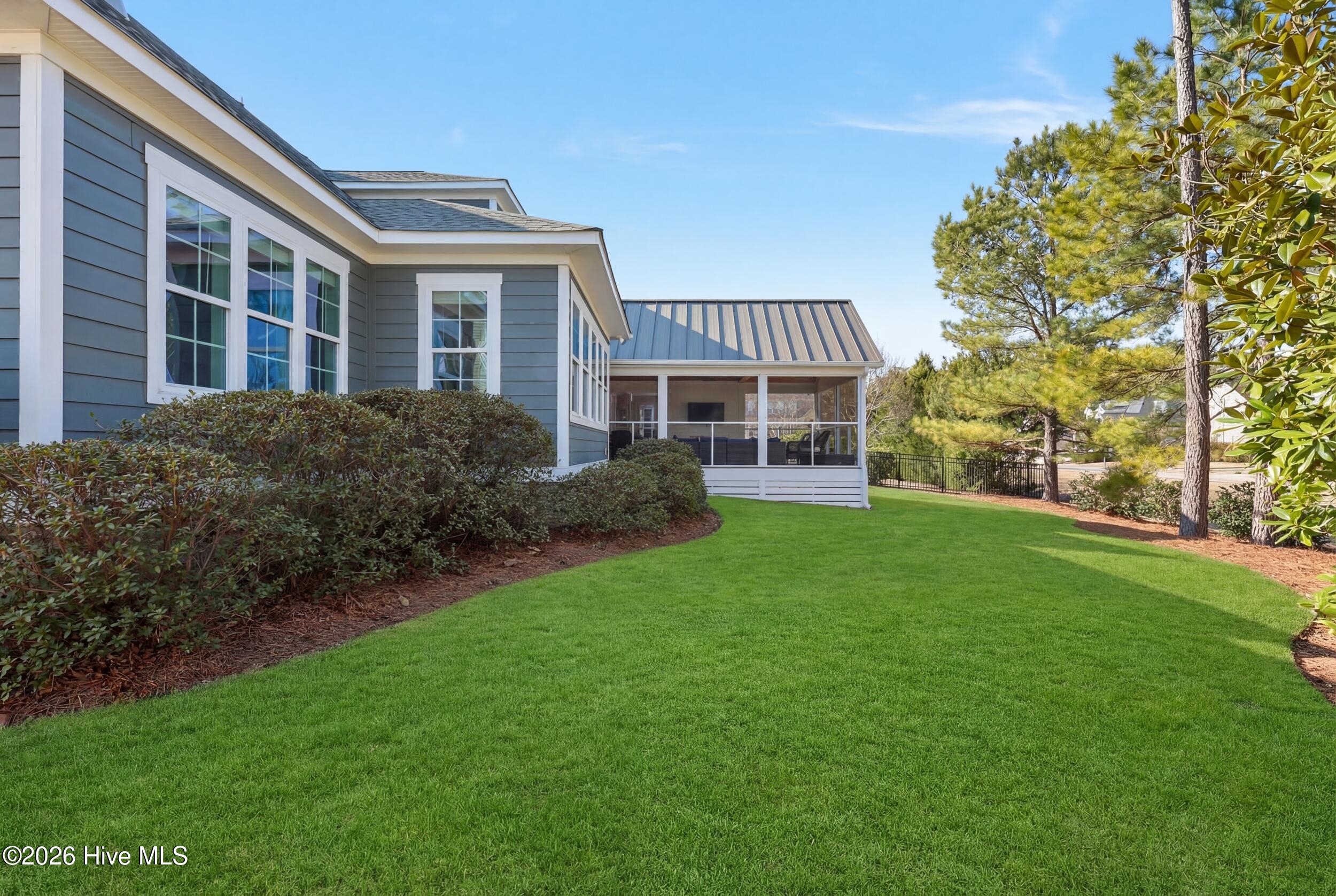 5416 Andrews Reach Loop