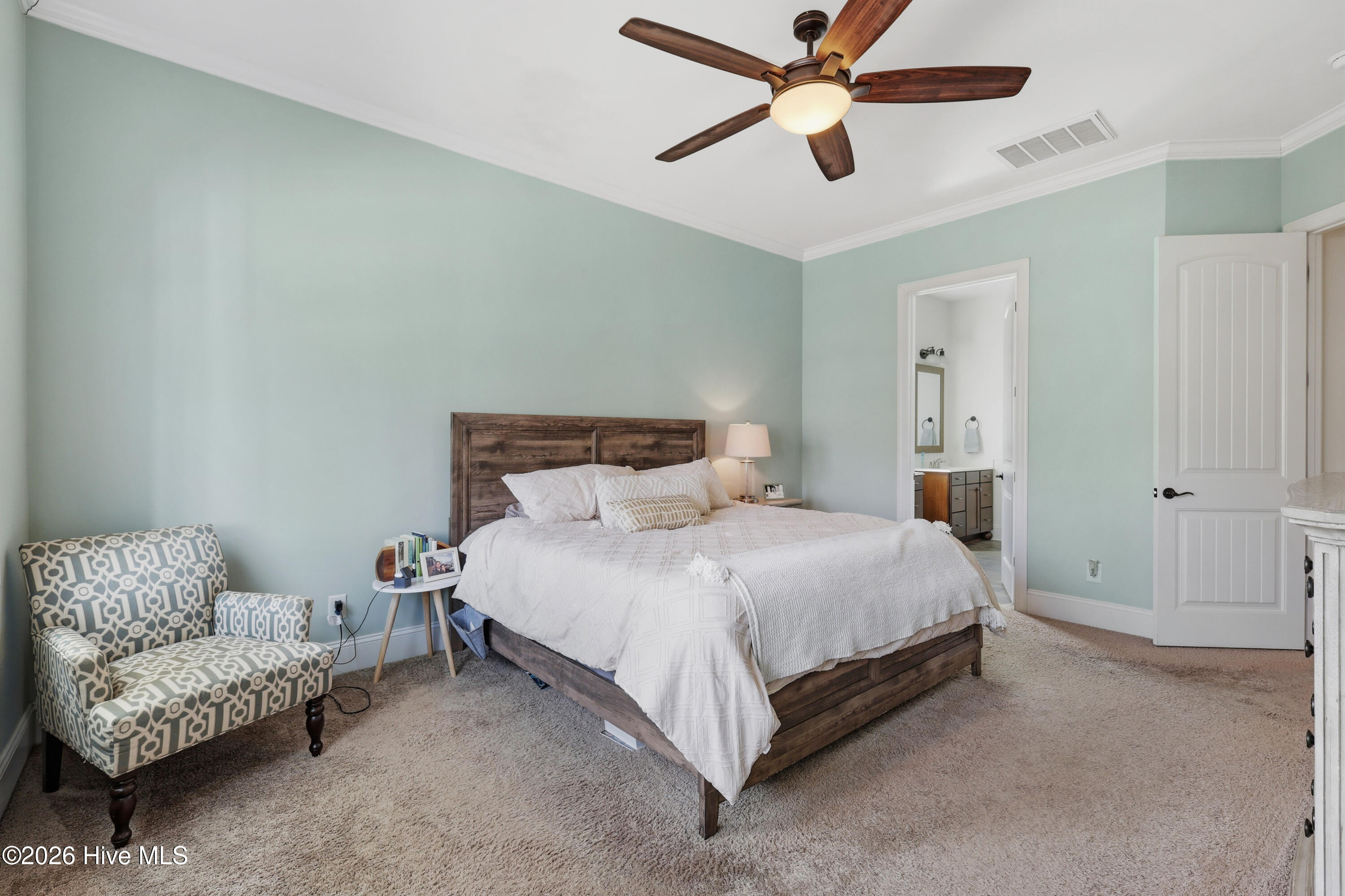 5416 Andrews Reach Loop