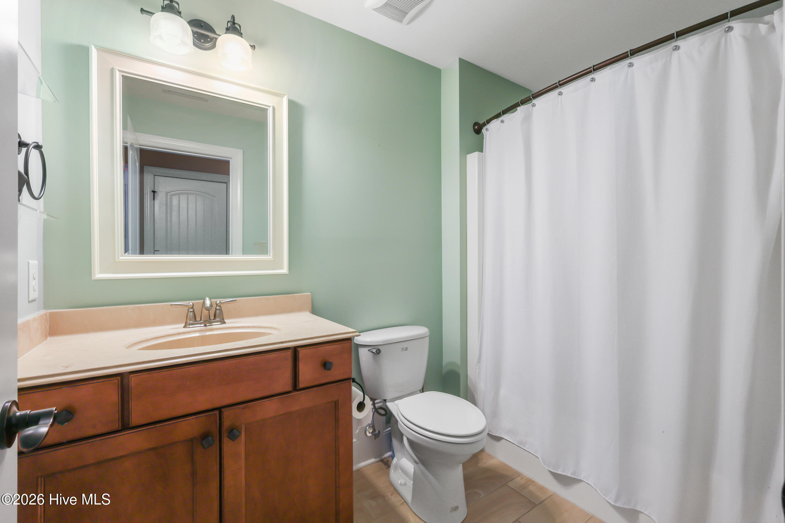 5416 Andrews Reach Loop