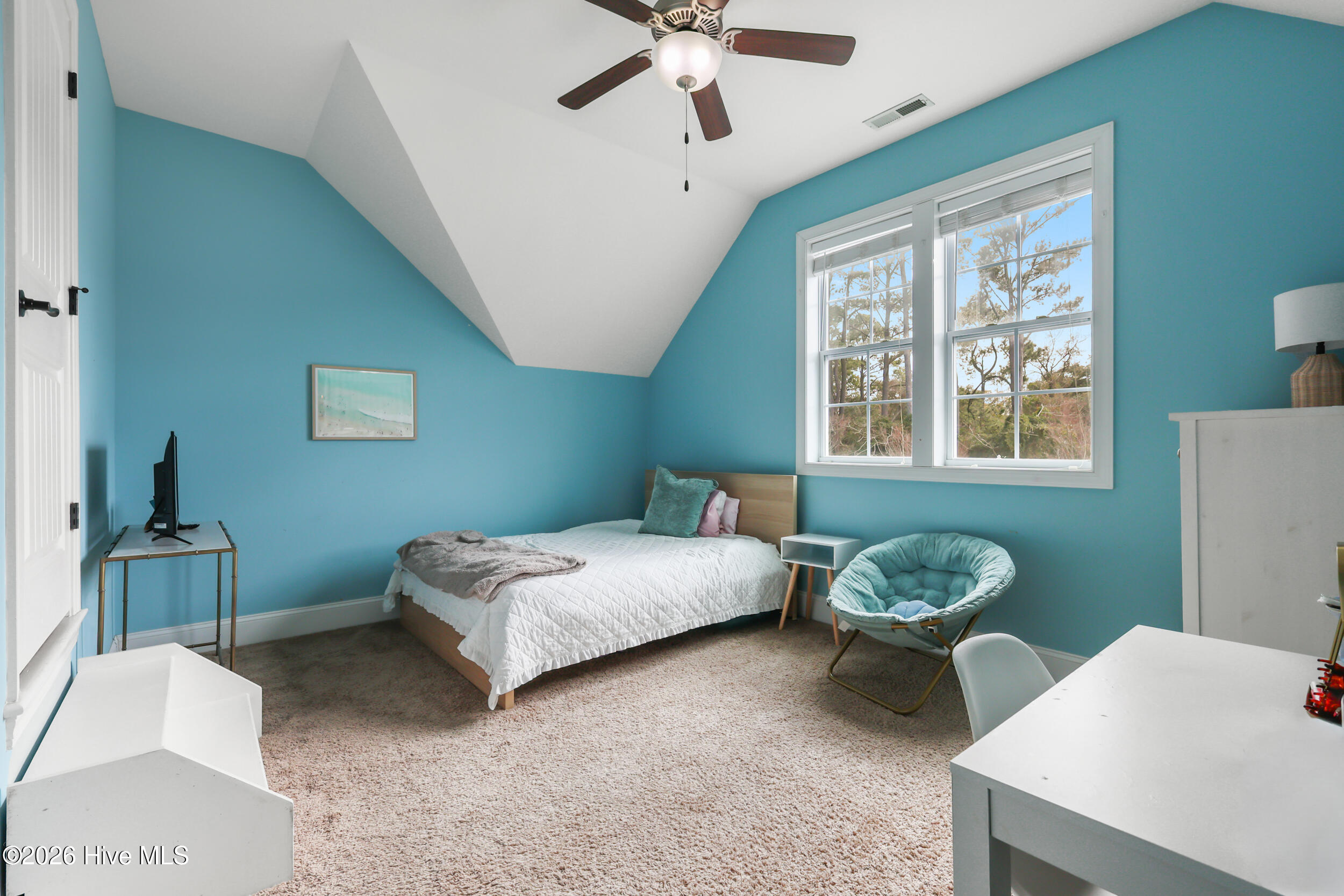 5416 Andrews Reach Loop