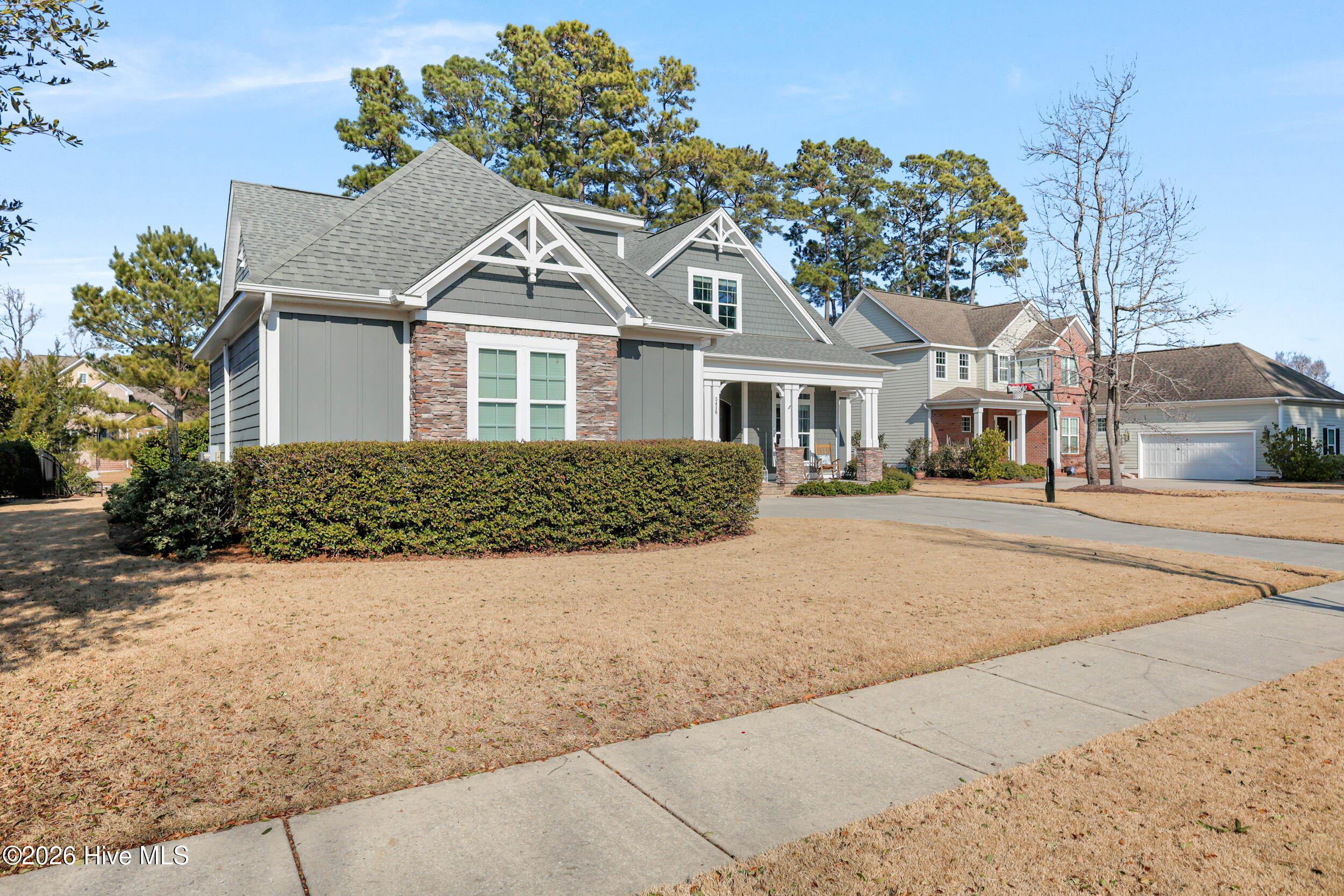 5416 Andrews Reach Loop